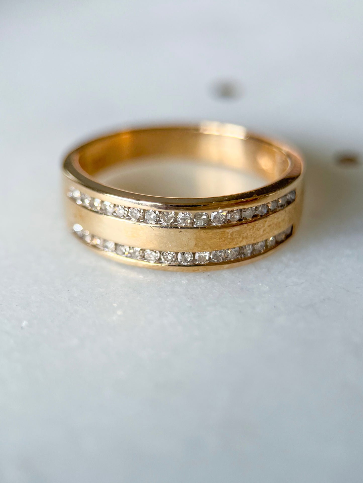 Vintage Natural Diamond and 10k Yellow Gold Band