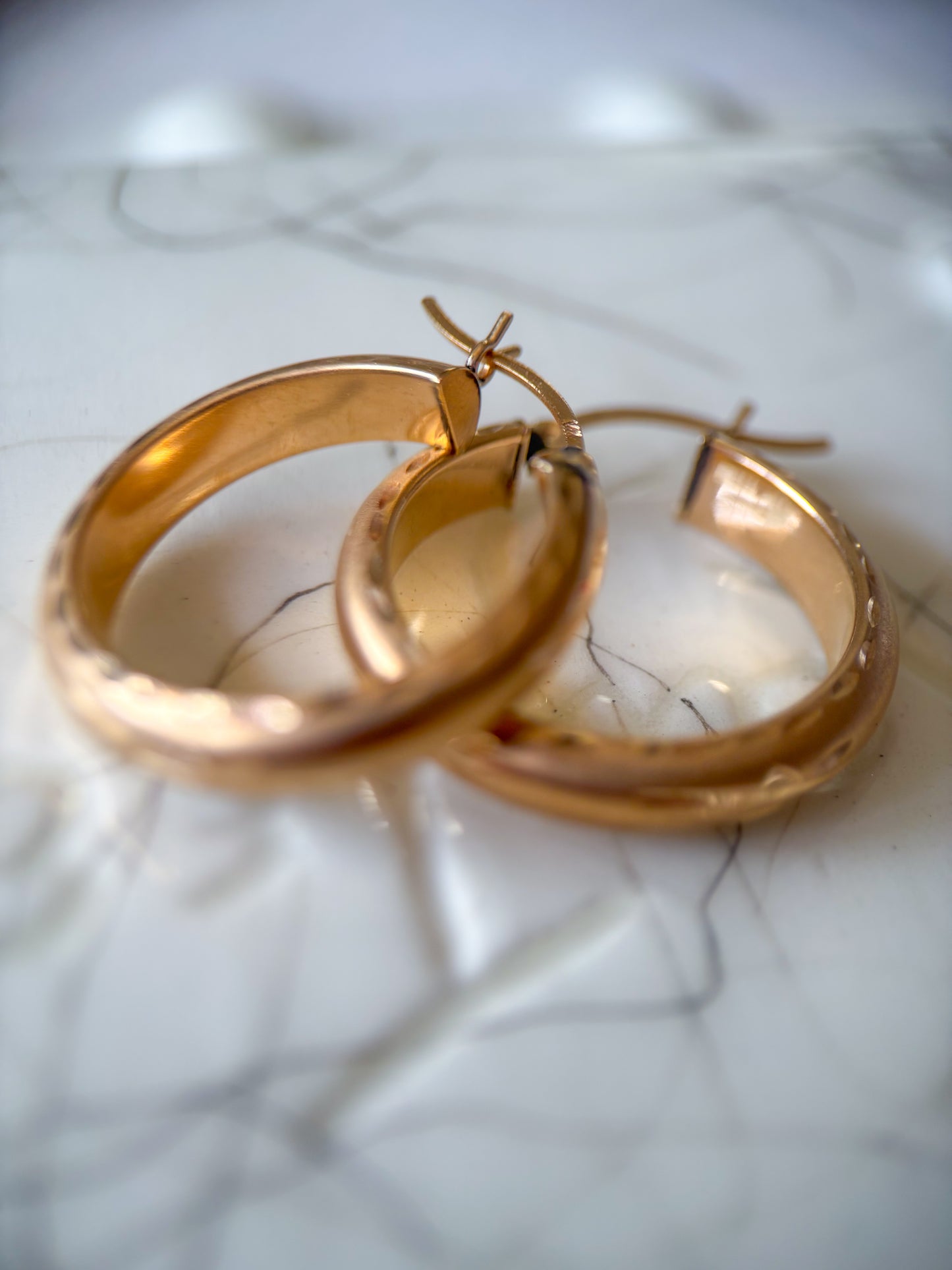 Vintage 14k Yellow Gold Etched Hoop Earrings