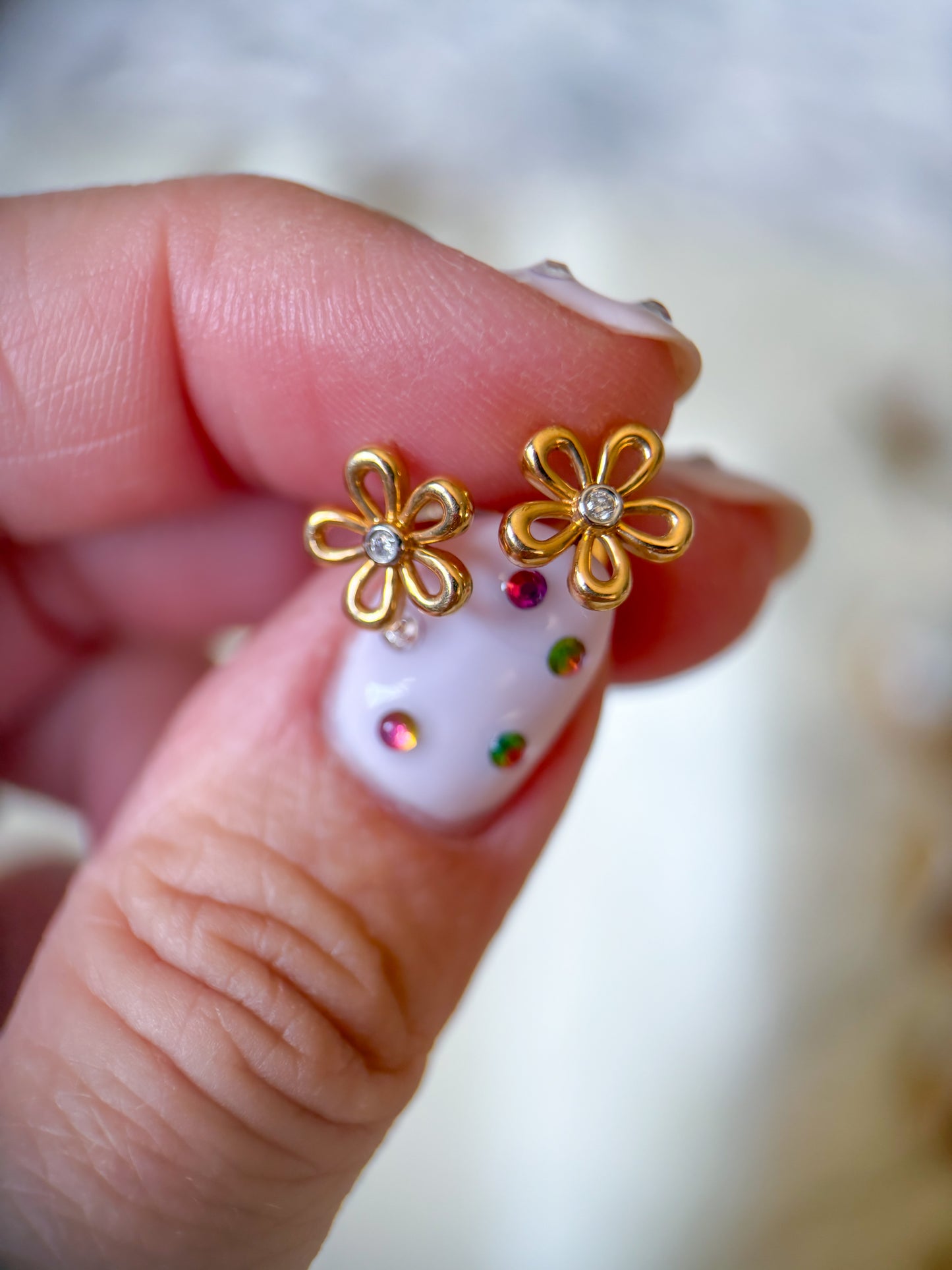 Natural Diamond Flower 14k Yellow Gold Stud Earrings