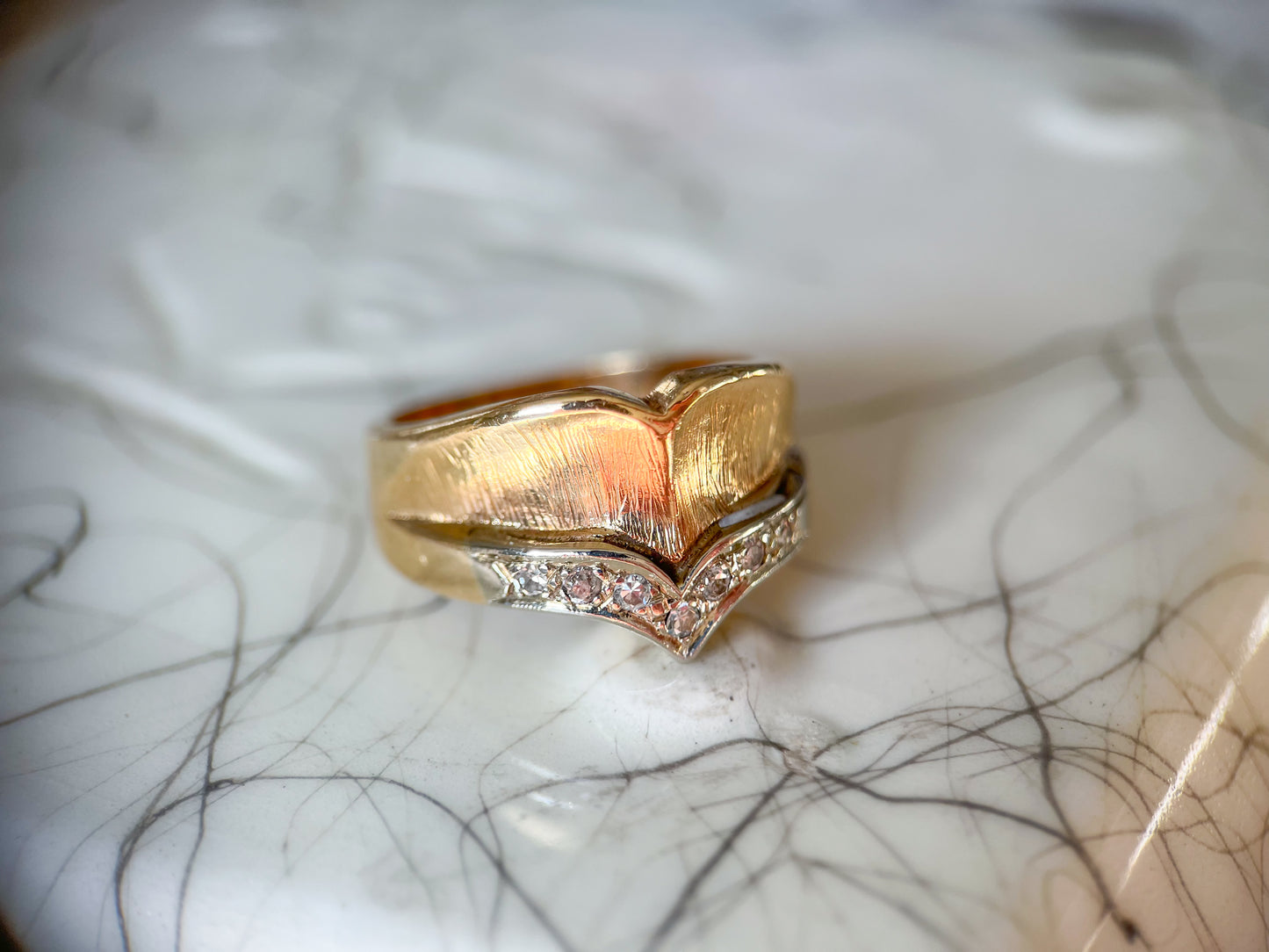 Vintage Natural Diamond 14k Yellow Gold Ring