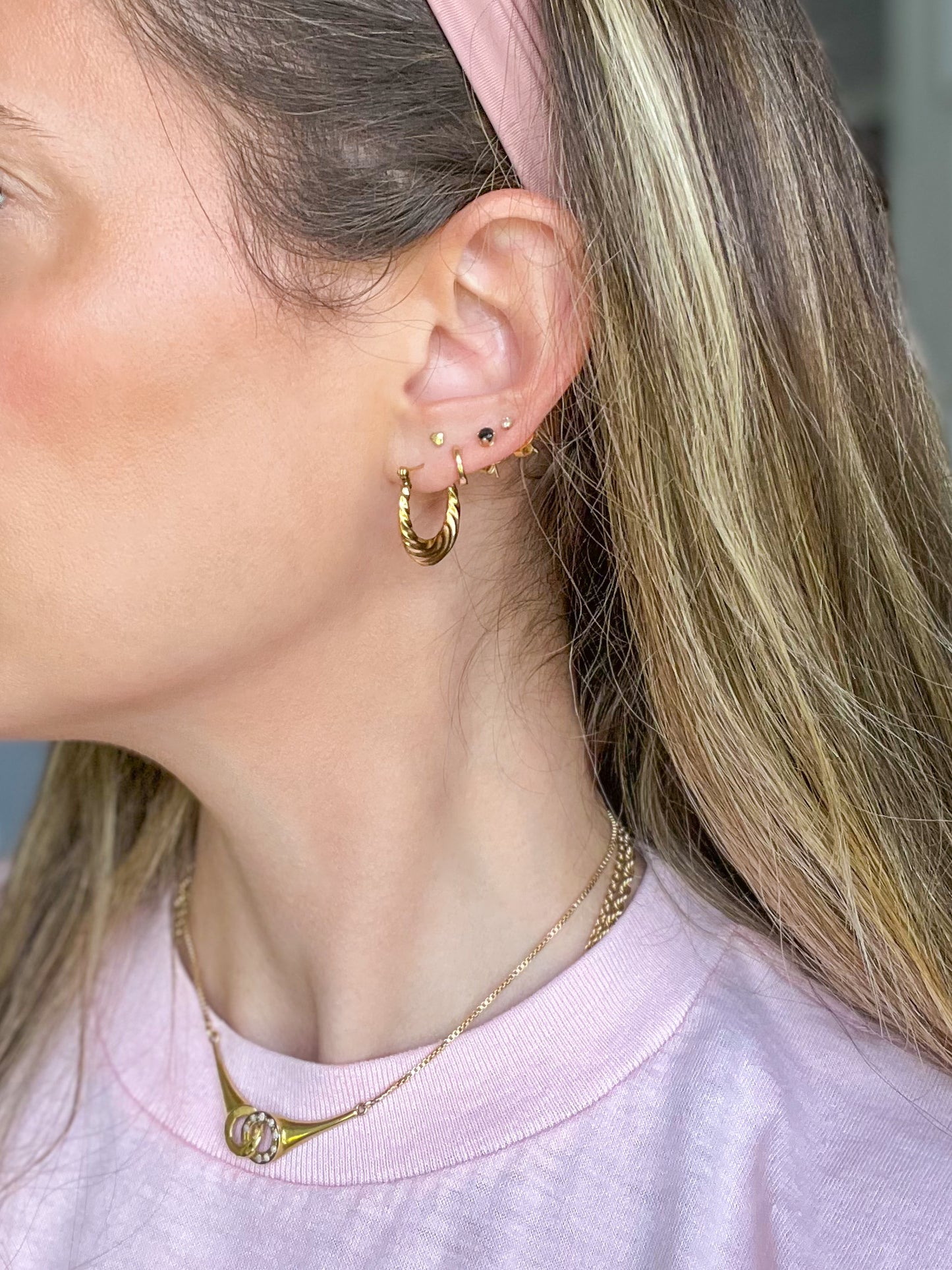 Vintage Twist 14k Yellow Gold Hoop Earrings
