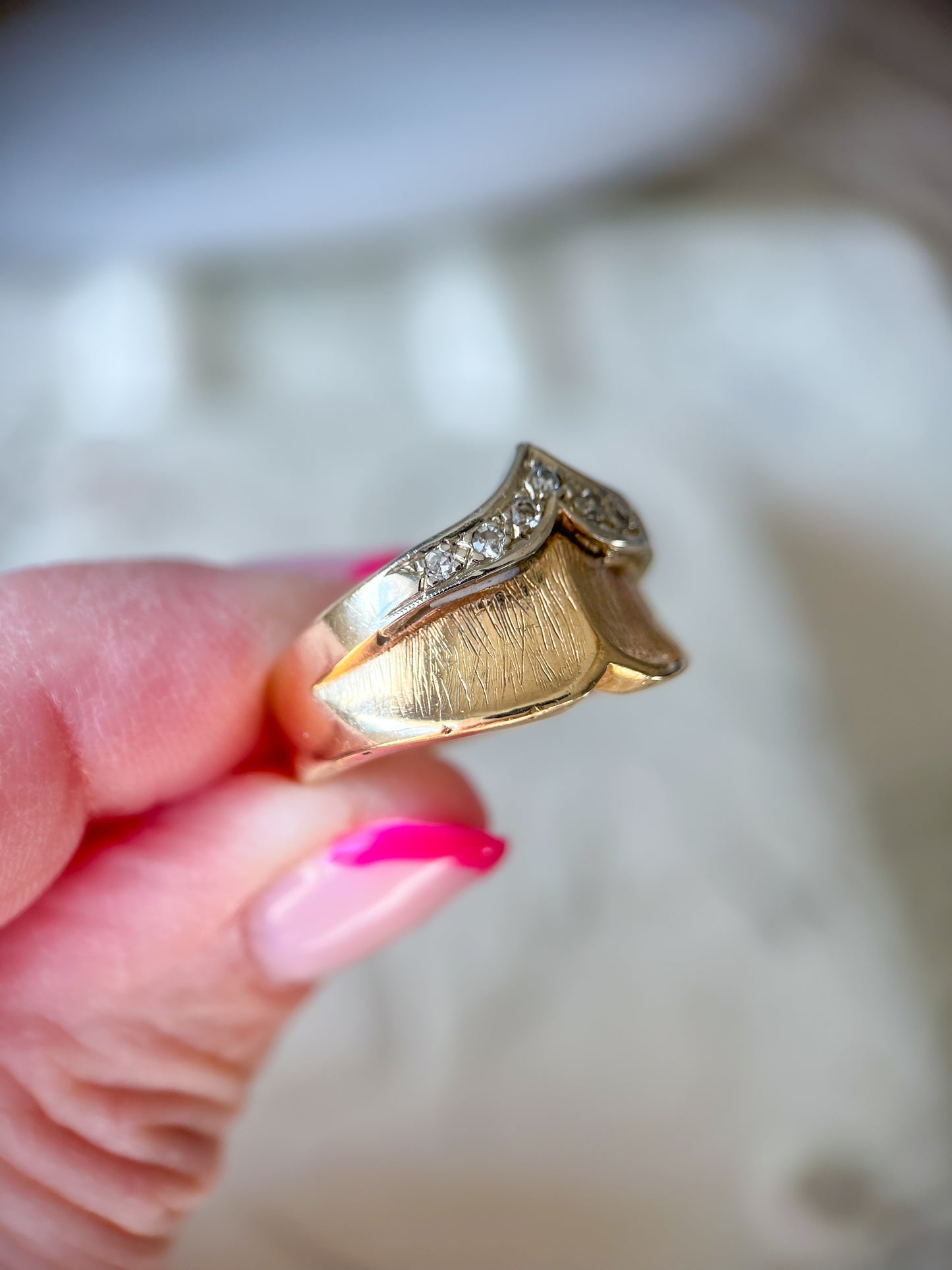 Vintage Natural Diamond 14k Yellow Gold Ring