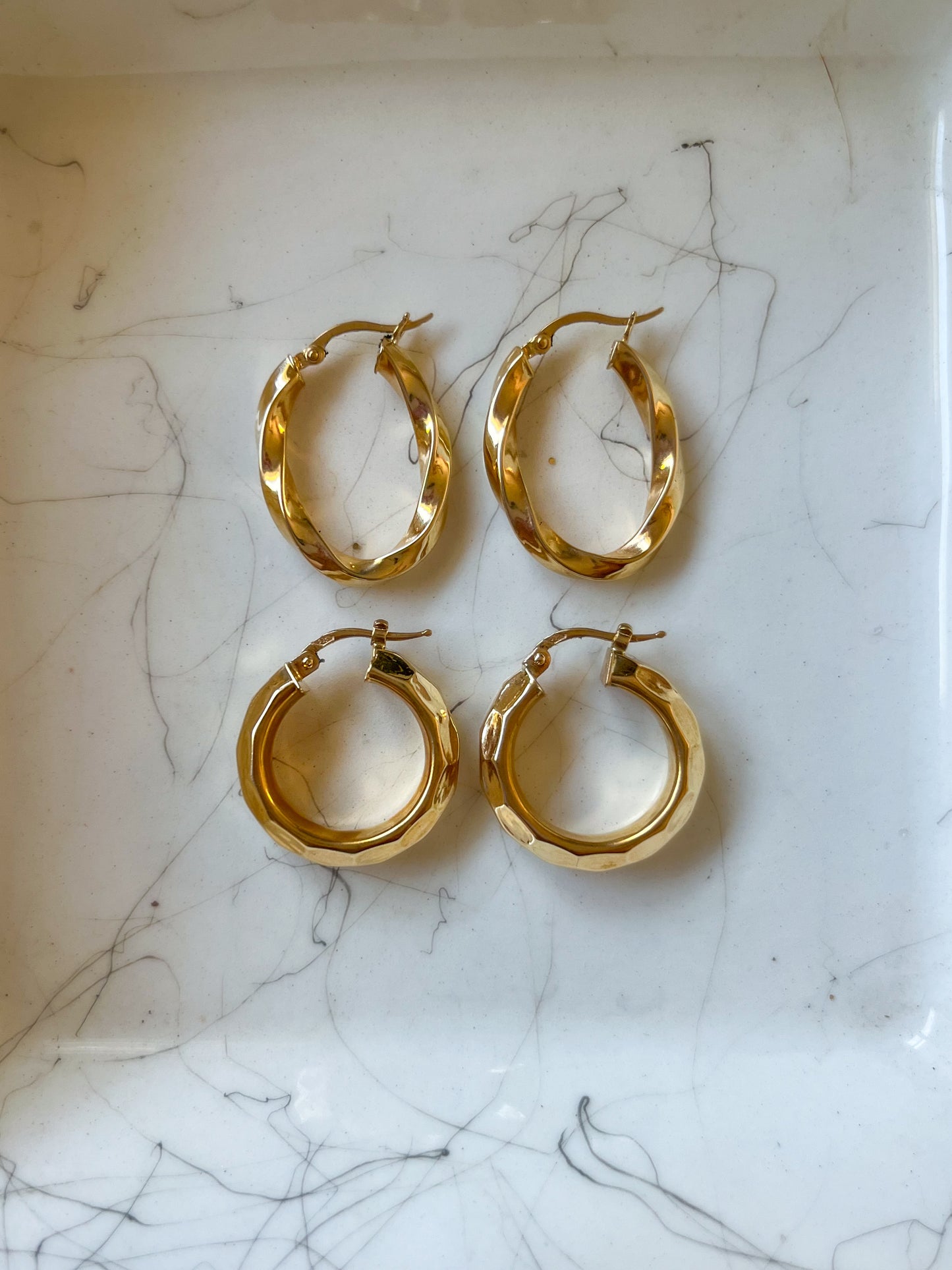 Vintage Chunky 14k Yellow Gold Hoop Earrings