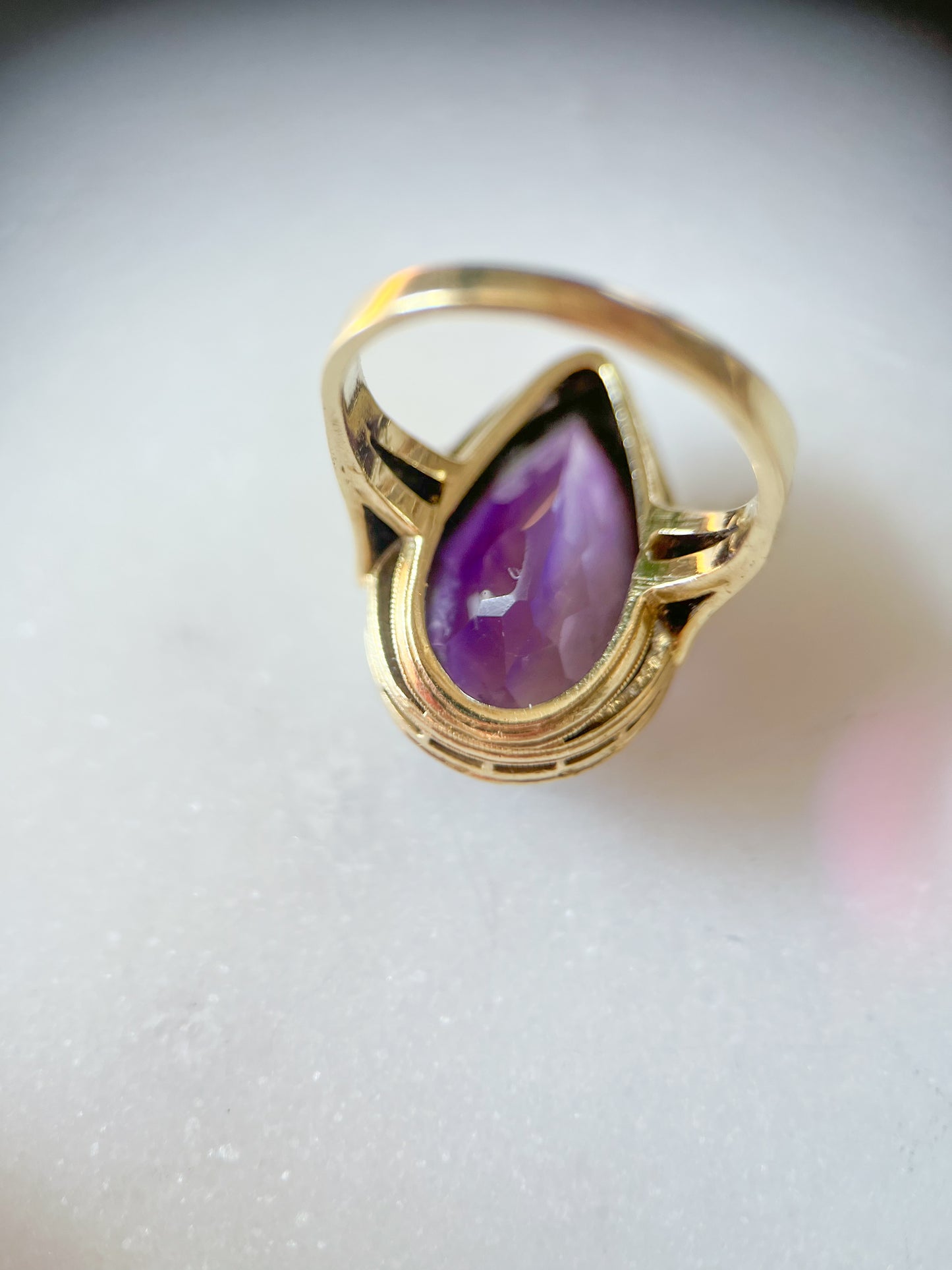 Vintage Pear Shaped Amethyst 14k Yellow Gold Ring