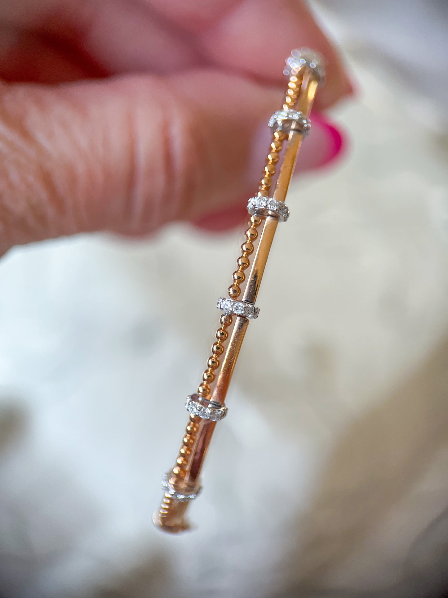 18k Rose Gold Natural Diamond Bangle