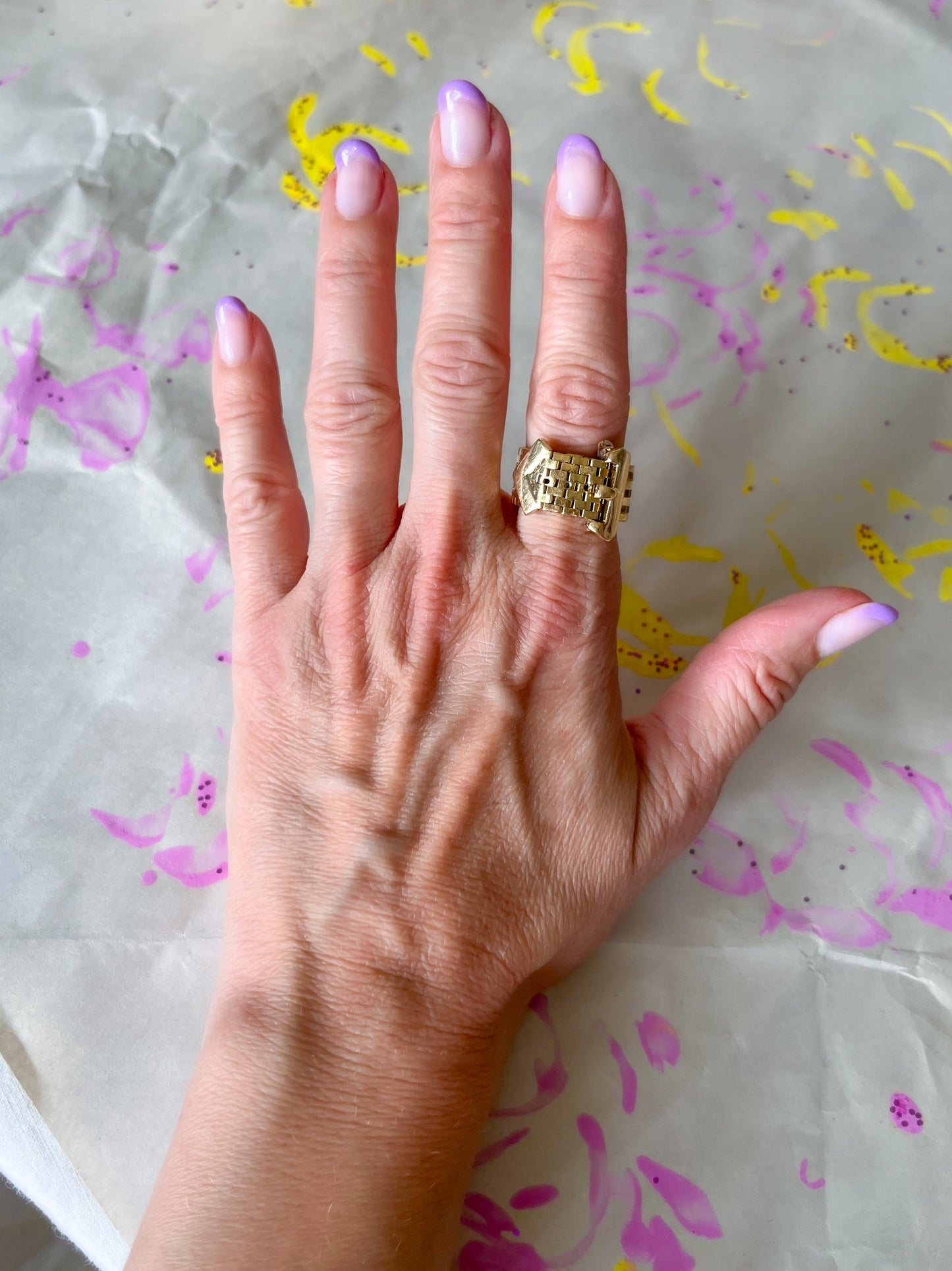 Vintage Panther Chain Flex 14k Yellow Gold Band Ring with Buckle