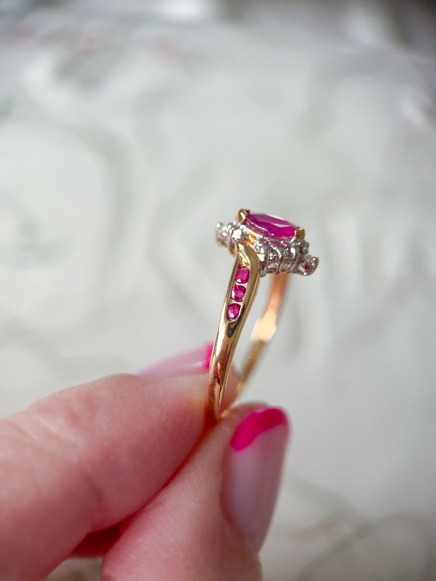 Vintage Natural Ruby and Diamond 14k Yellow Gold Ring