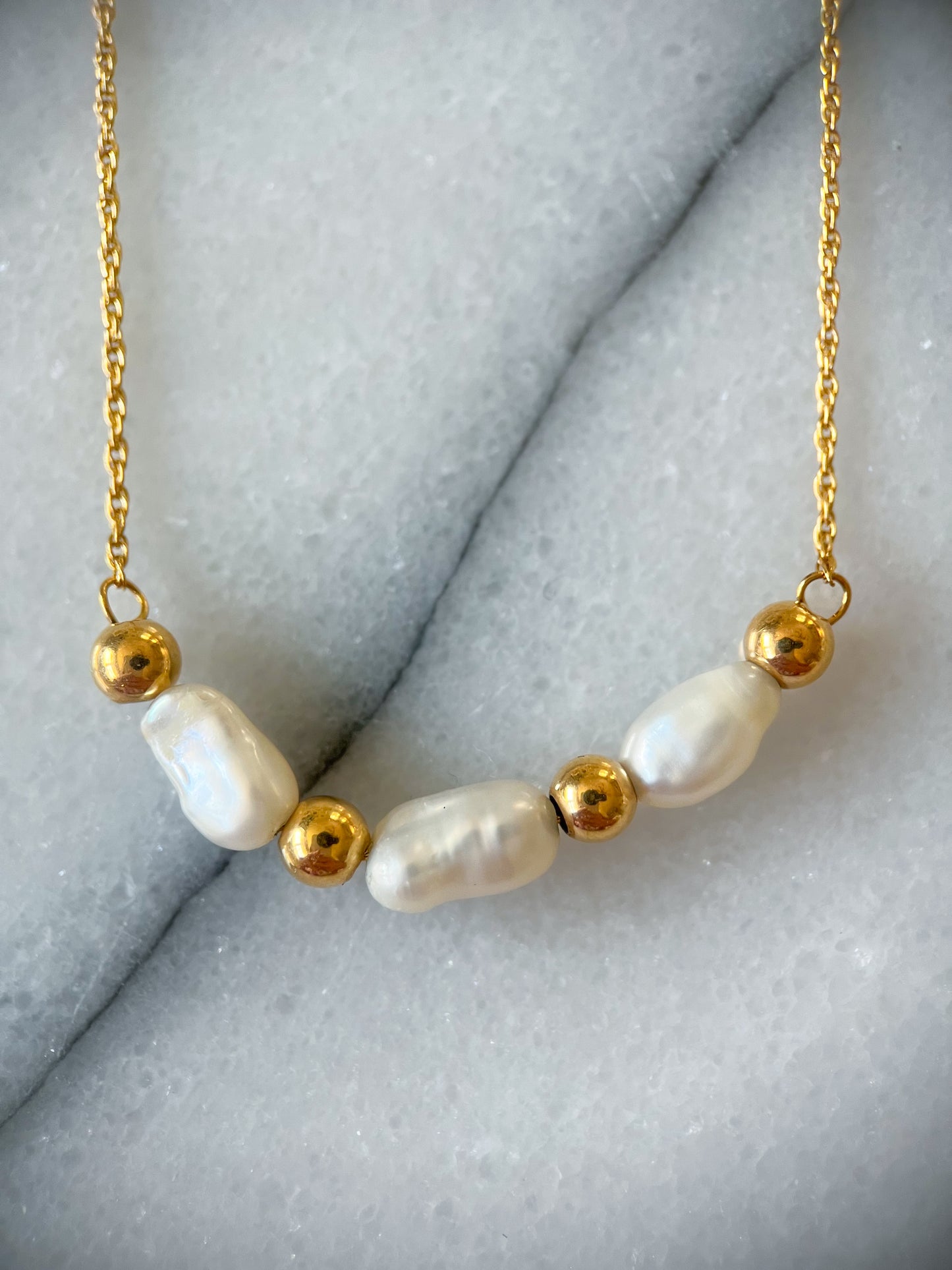 Vintage Chain with Pearl Accent 14k Yellow Gold 16 Inch Necklace