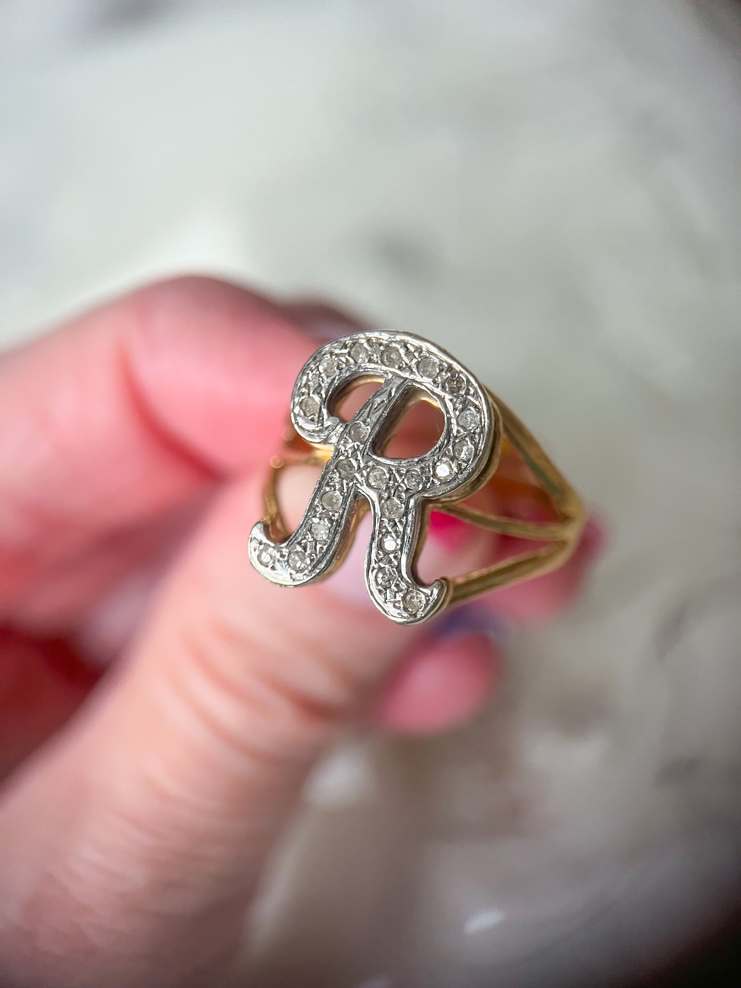 Vintage Natural Diamond Letter "R" 14k Yellow Gold Ring