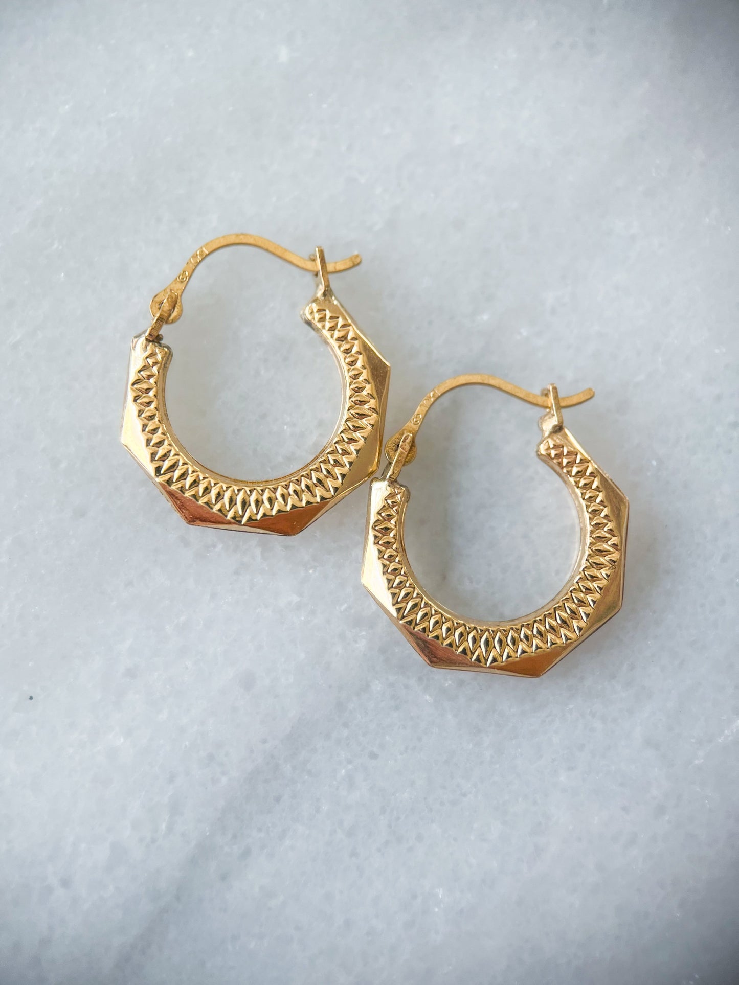 Vintage Faceted 10k Yellow Gold Hoop Earrings
