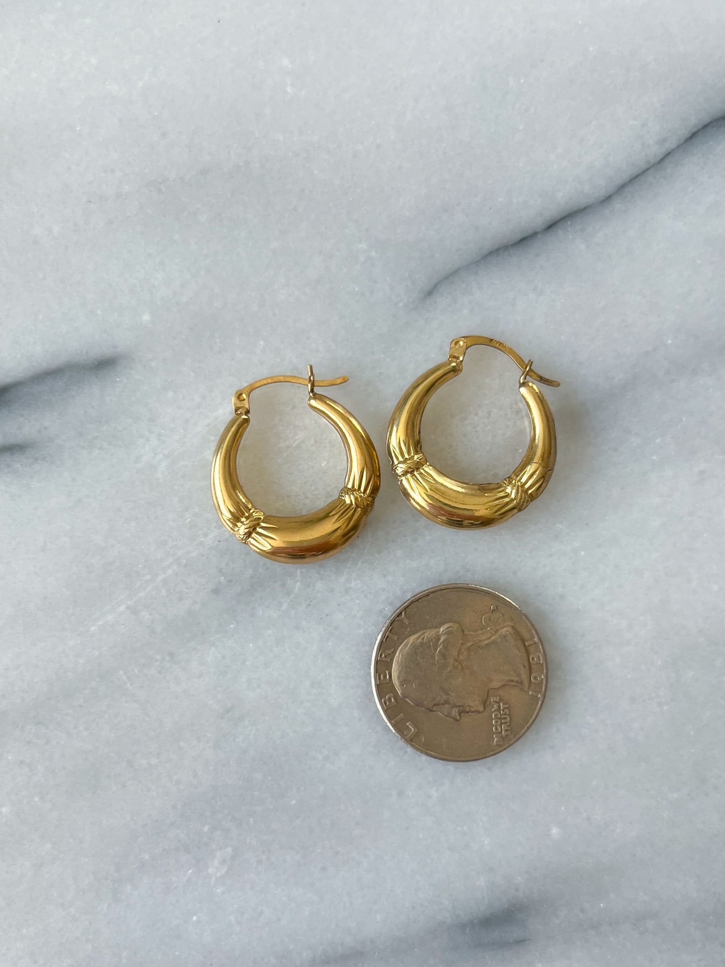 Vintage Puffy 10k Yellow Gold Hoop Earrings