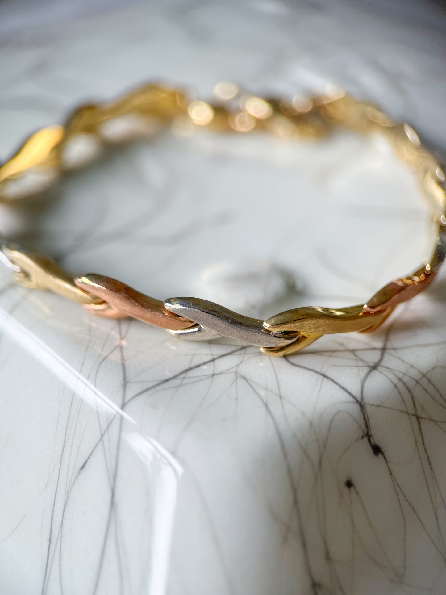 14k Tri Colored White, Rose, Yellow Gold Flat Link 7 Inch Bracelet