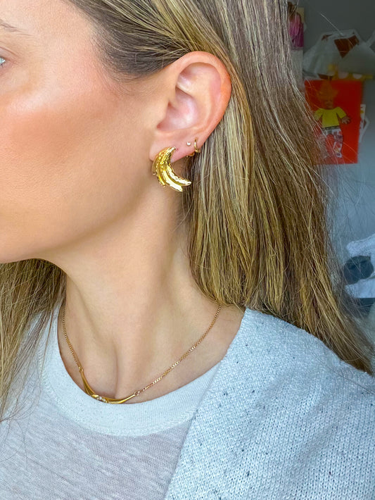 Vintage Thin Angel Wings 14k Yellow Gold Stud Earrings