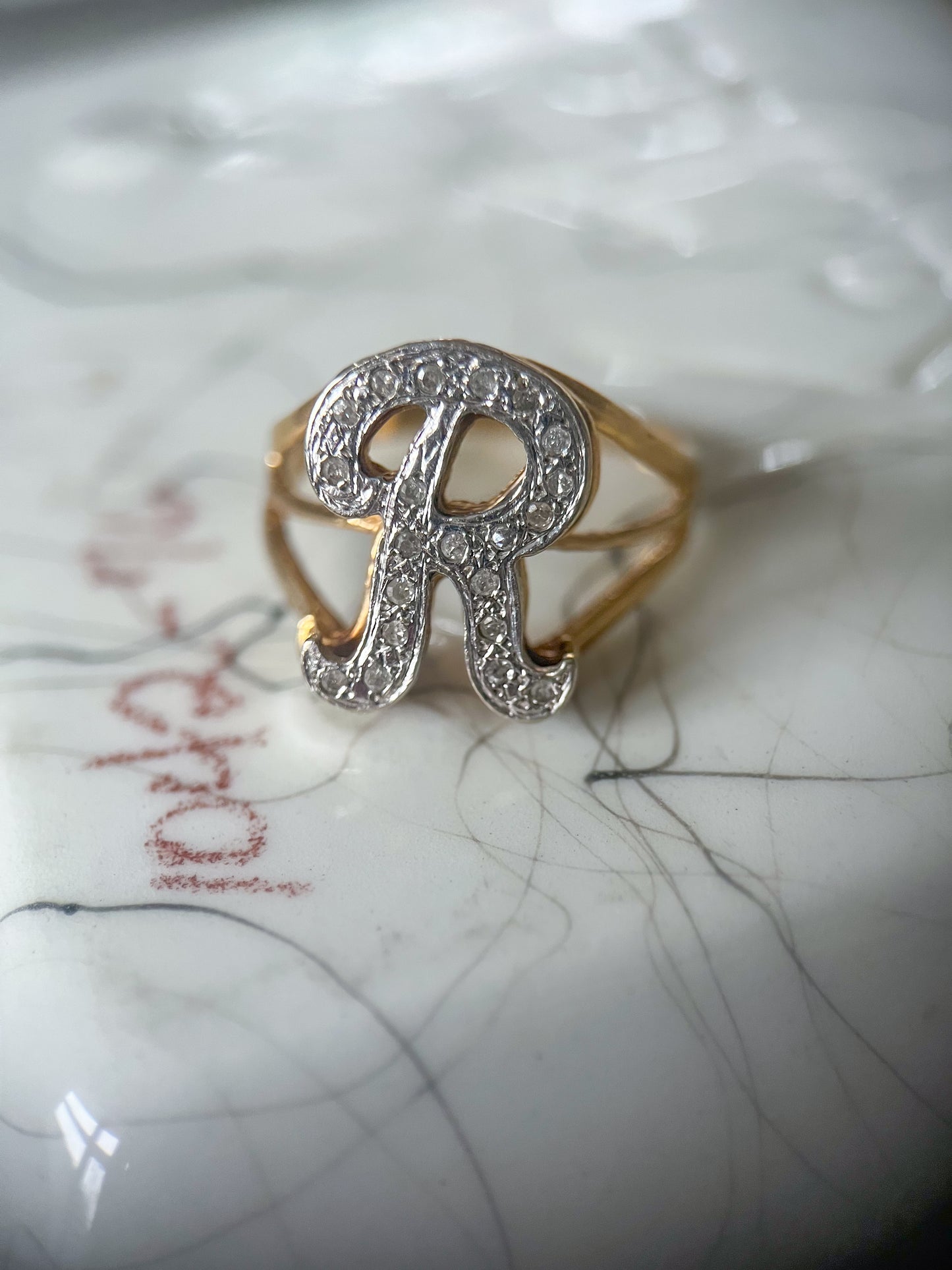 Vintage Natural Diamond Letter "R" 14k Yellow Gold Ring