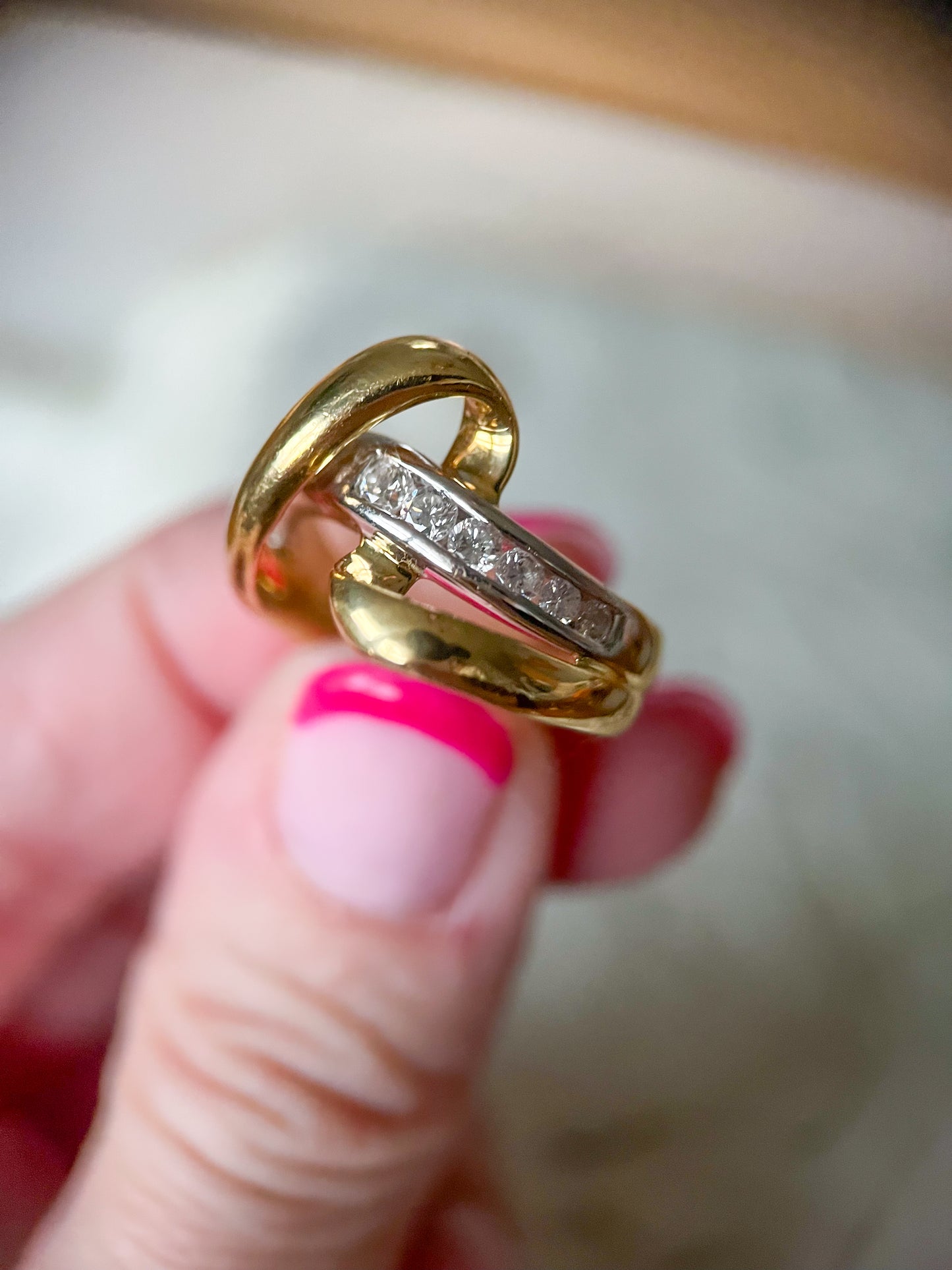 Vintage Natural Diamond Two Toned 18k White and Yellow Gold Ring