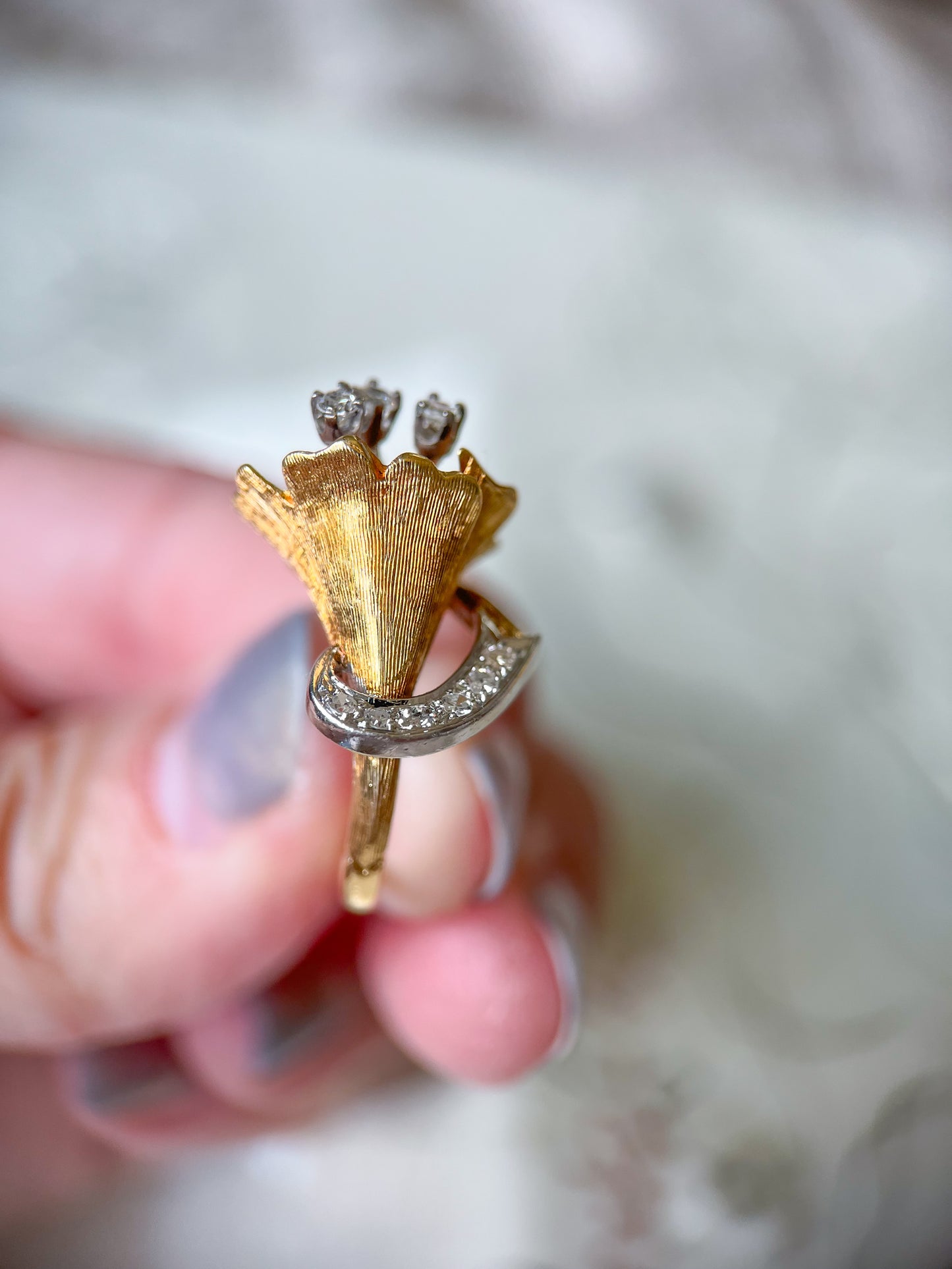 Vintage Flower Natural Diamond Rings in 18k Yellow Gold