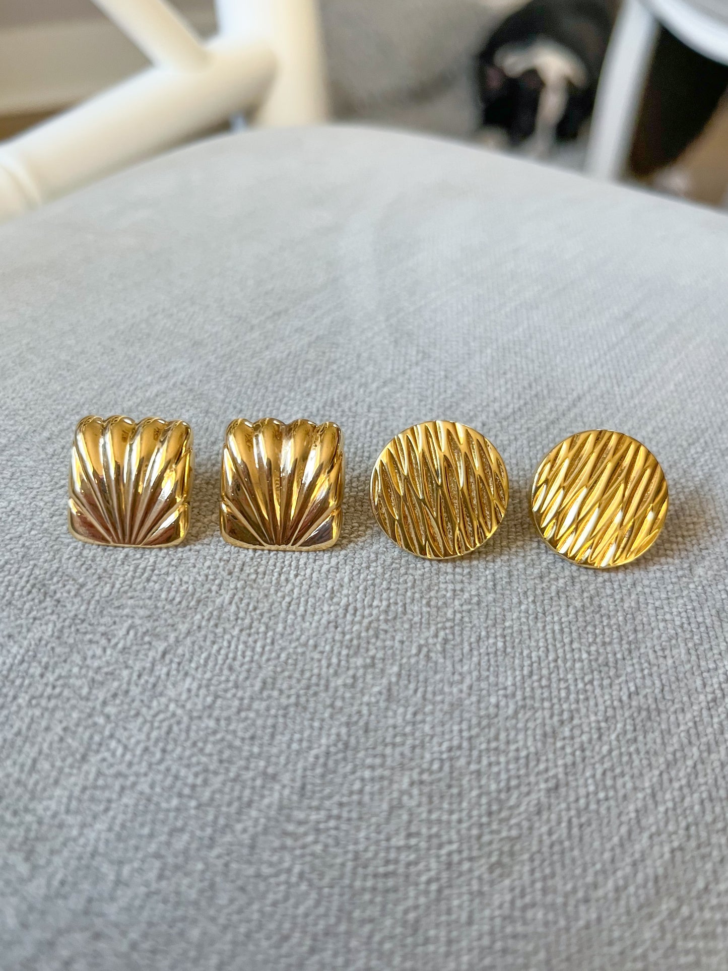 Vintage 14k Yellow Gold Stud Earrings circa 1980s