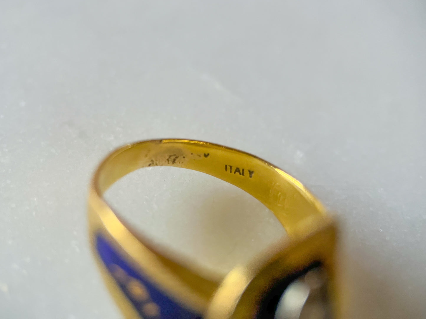 Vintage Enamel and Natural Diamond 18k Yellow Gold Italian Ring