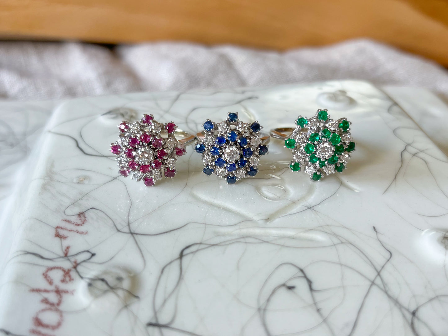 Vintage Natural Emerald and Diamonds 14k White Gold Statement Ring