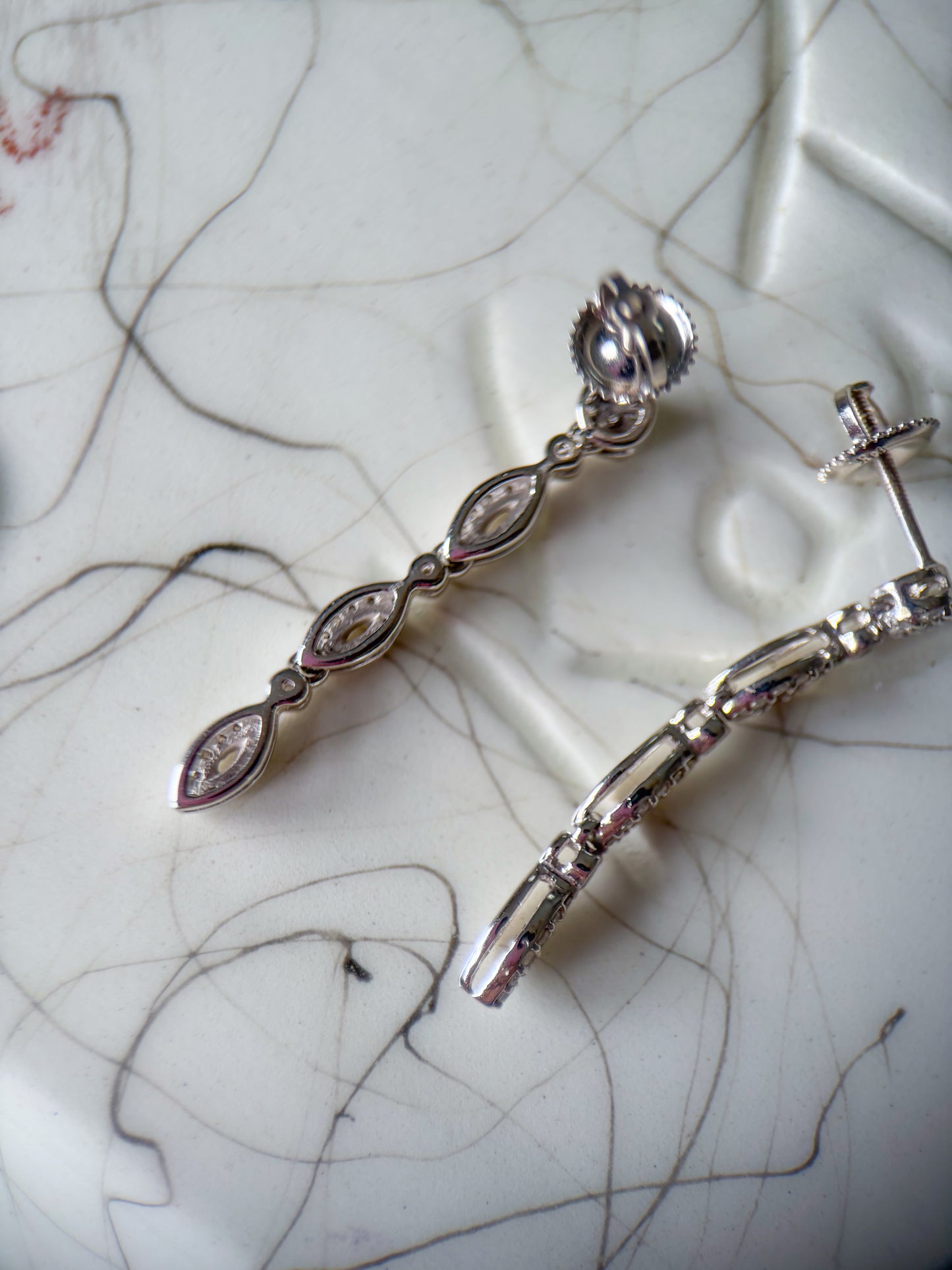 Vintage 14k White Gold Natural Diamond Drop Stud Earrings