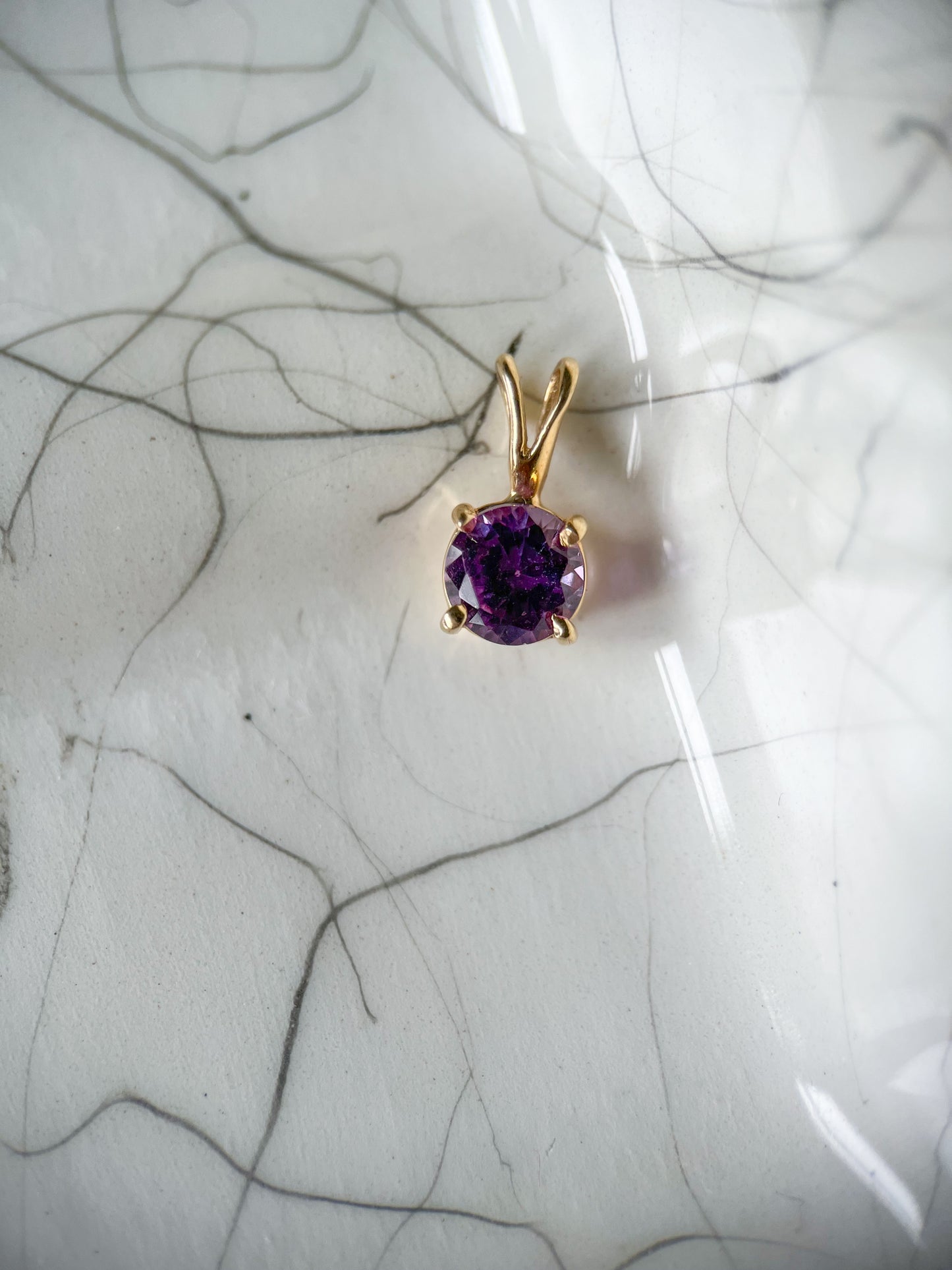 Vintage Natural Round Light Amethyst 14k Yellow Gold