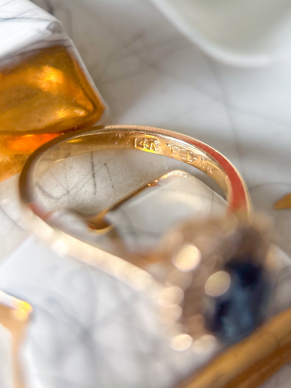 Vintage Oval Natural Sapphire and Diamond 14k Yellow Gold Ring