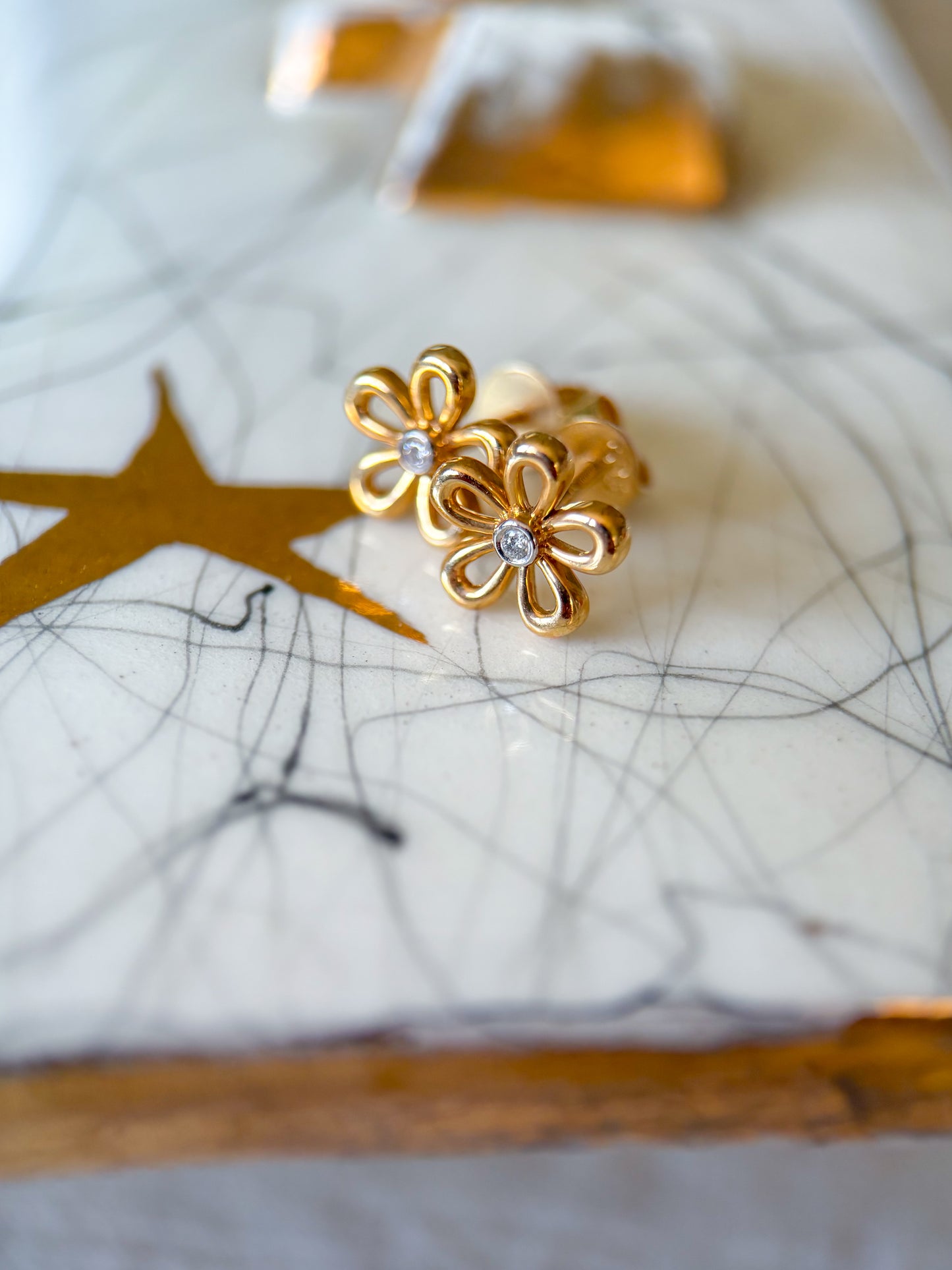 Natural Diamond Flower 14k Yellow Gold Stud Earrings