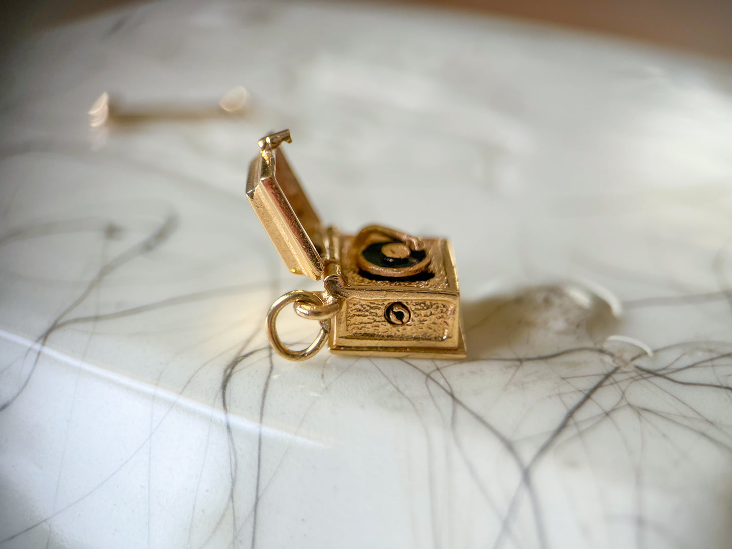 Vintage Music Box 14k Yellow Gold Charm