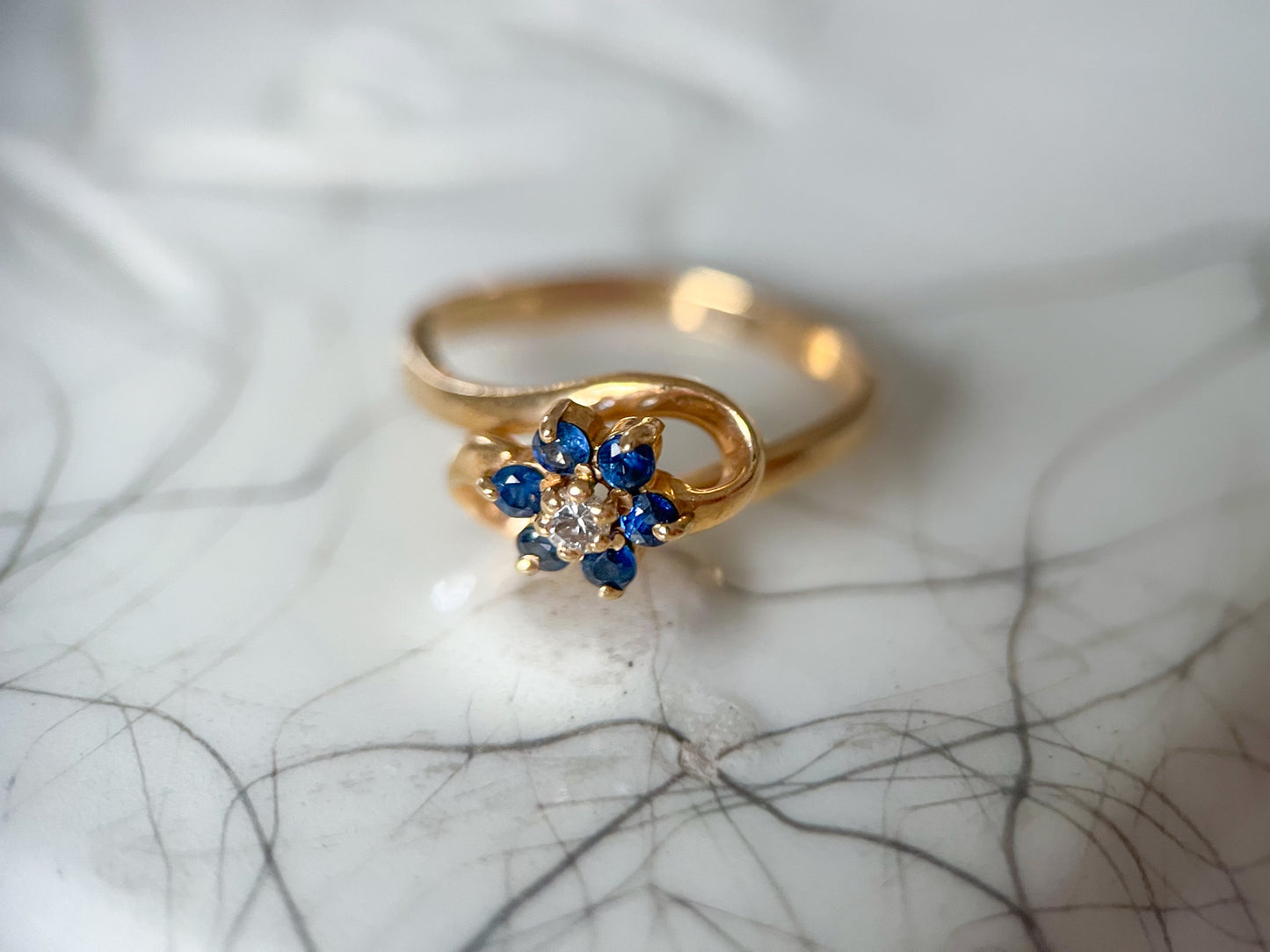 Vintage Natural Sapphire and Natural Diamond Flower 14k Yellow Gold Ring
