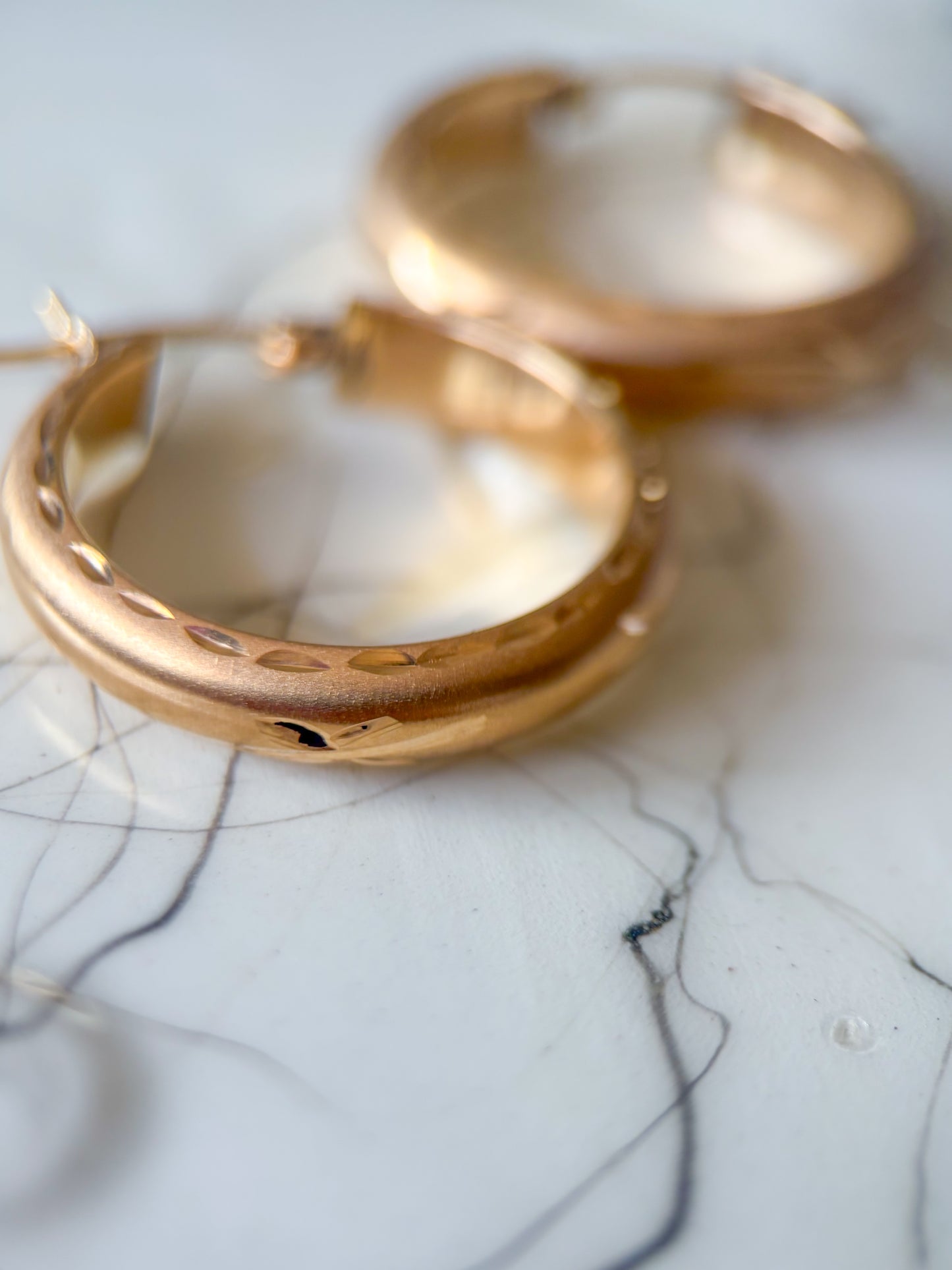 Vintage 14k Yellow Gold Etched Hoop Earrings