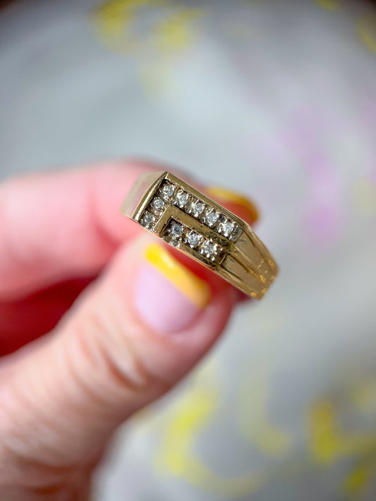 Vintage Natural Diamond 14k Yellow Gold Ring