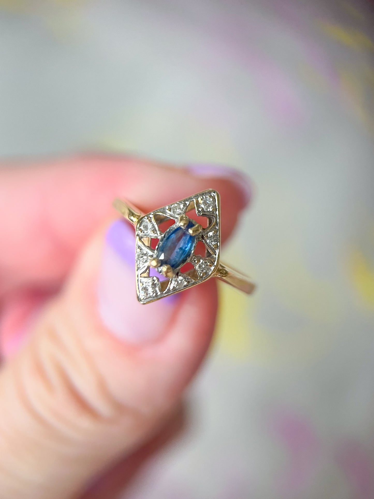 Vintage Natural Sapphire and Diamond 14k Yellow Gold Ring