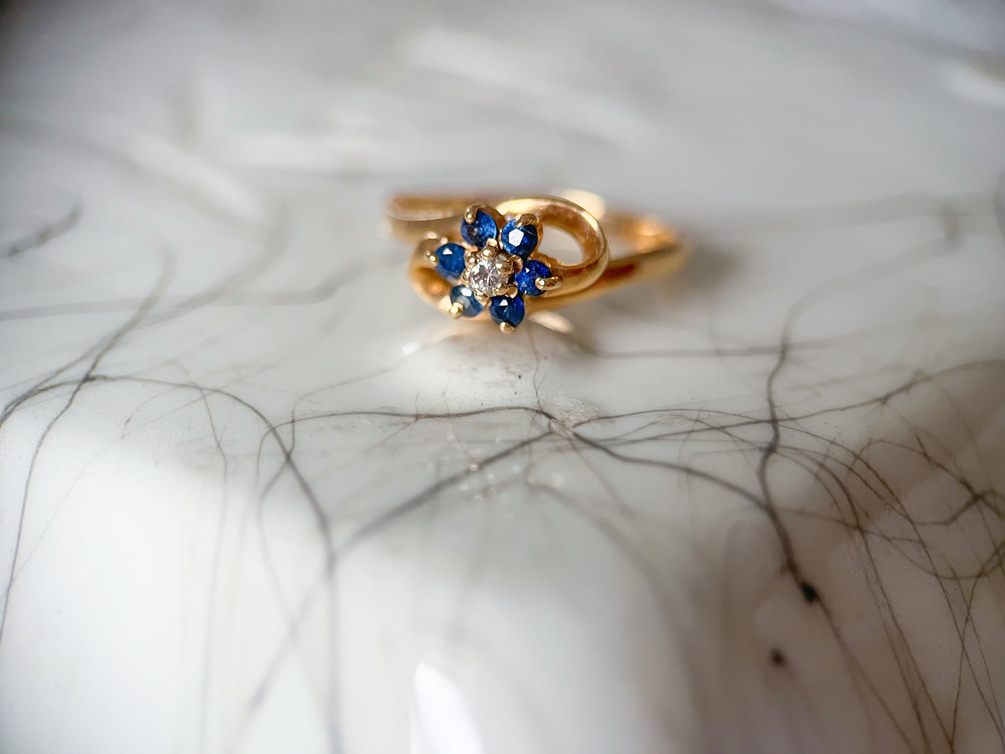 Vintage Natural Sapphire and Natural Diamond Flower 14k Yellow Gold Ring