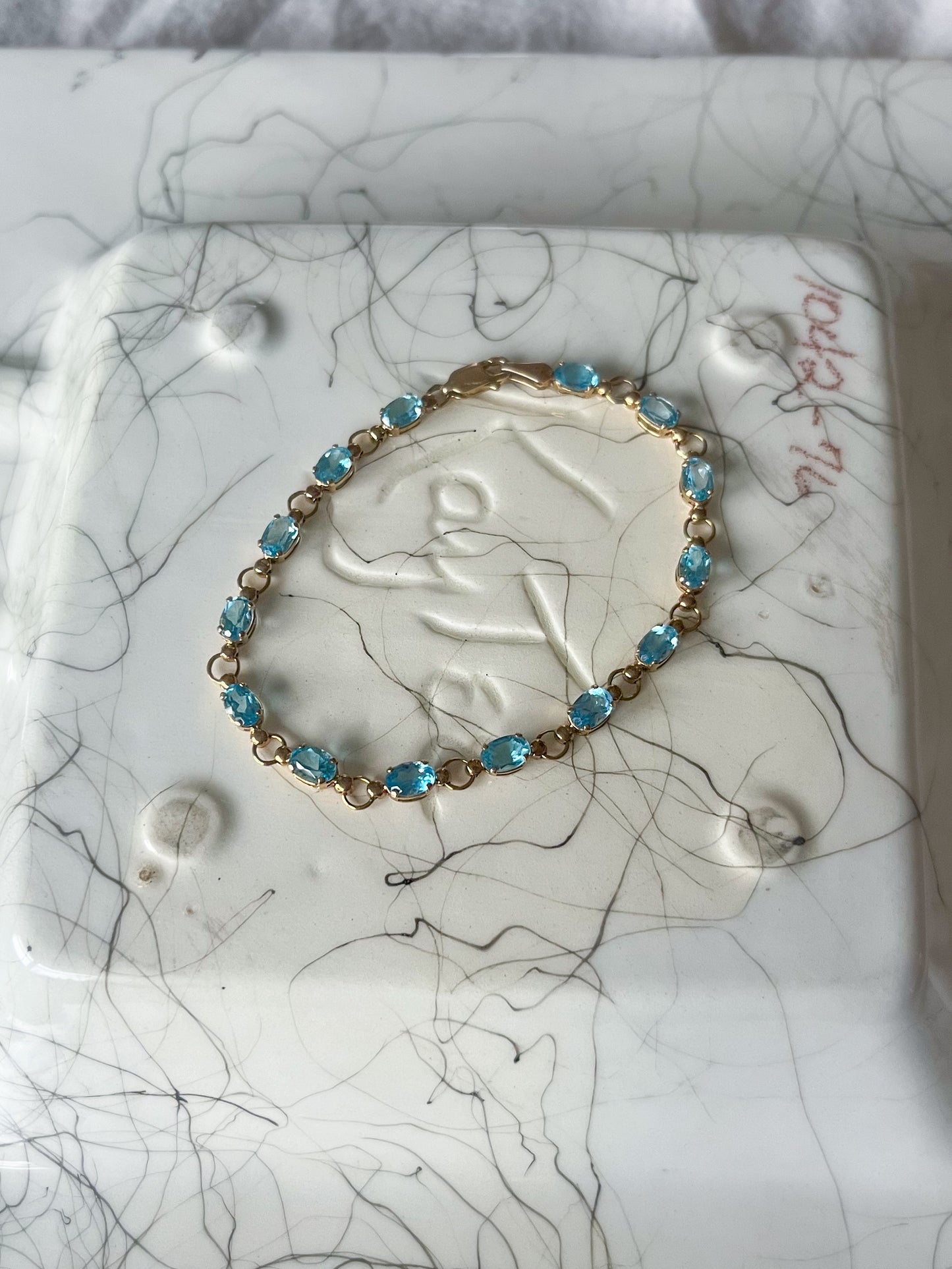 Vintage Aquamarine 10k Yellow Gold 7 Inch Bracelet