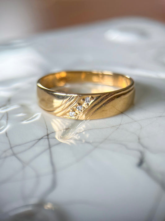 Vintage Natural Diamond 14k Yellow Gold Band