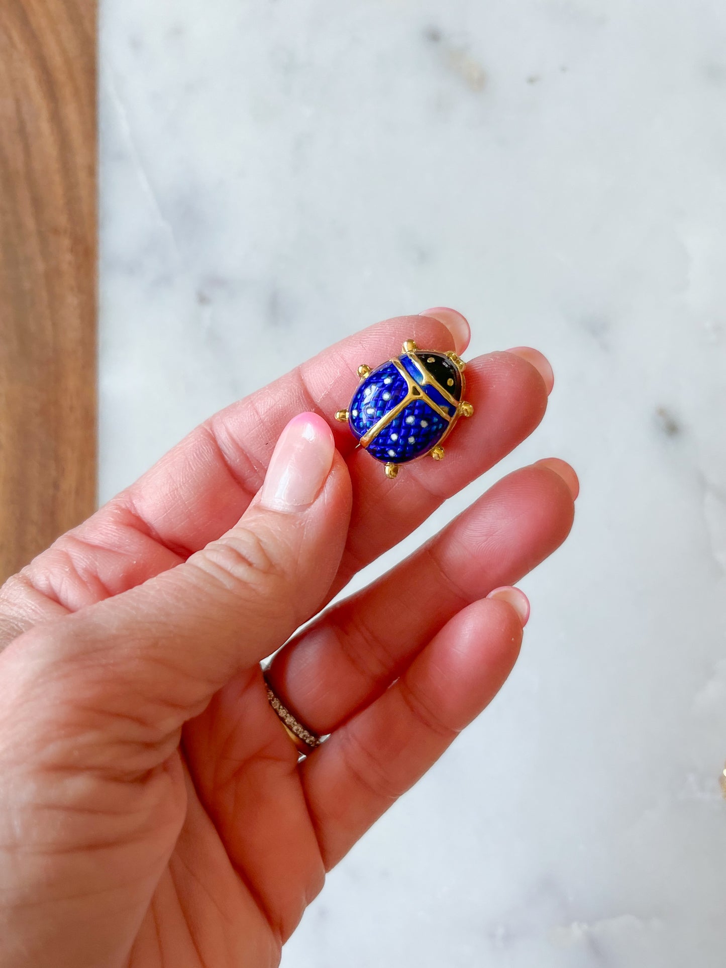 Vintage UnoAErre Ladybug Enamel 14k Yellow Gold Pin (can be converted into a charm)