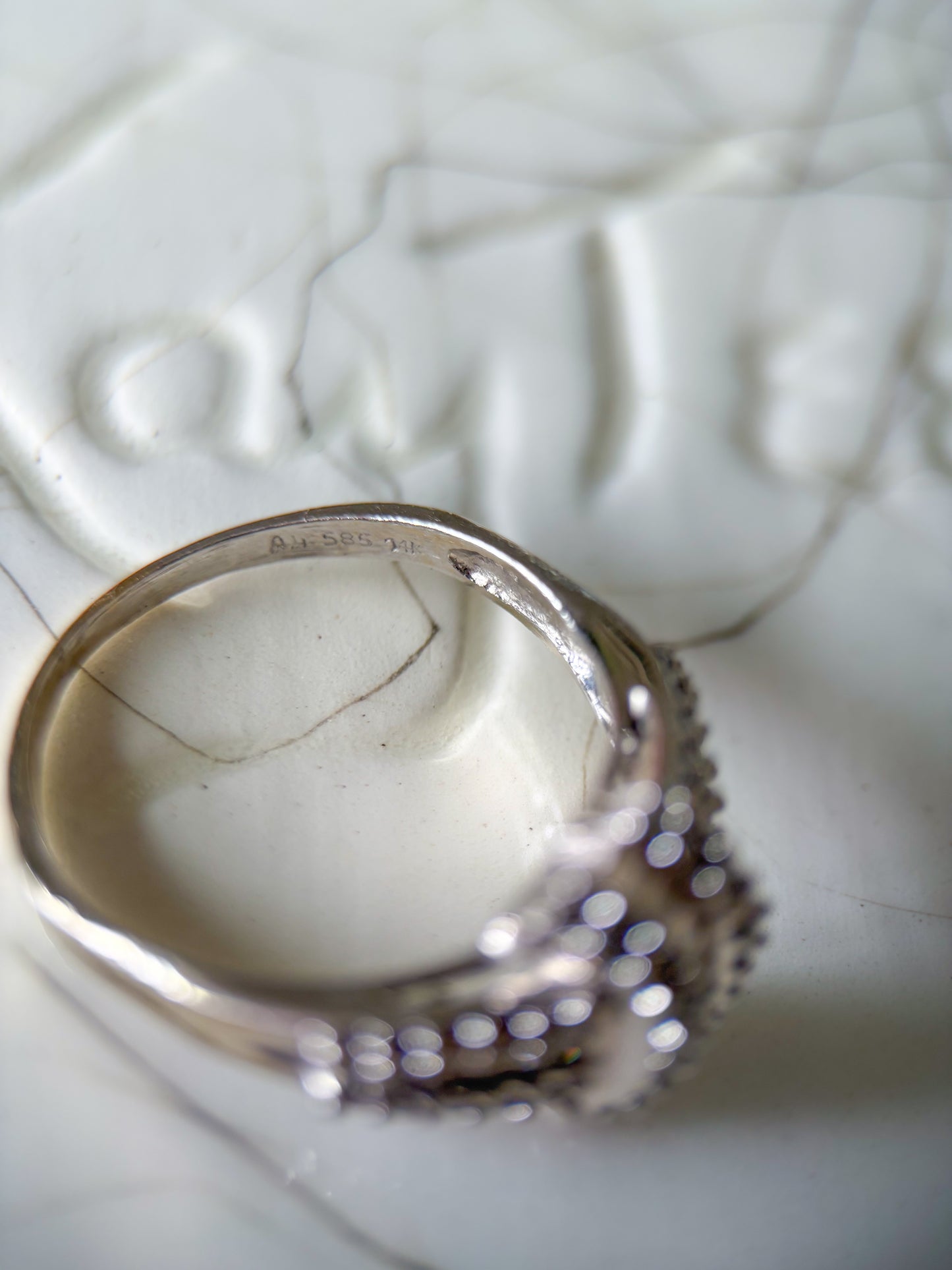 Vintage Knot Natural Diamond 14k White Gold Ring