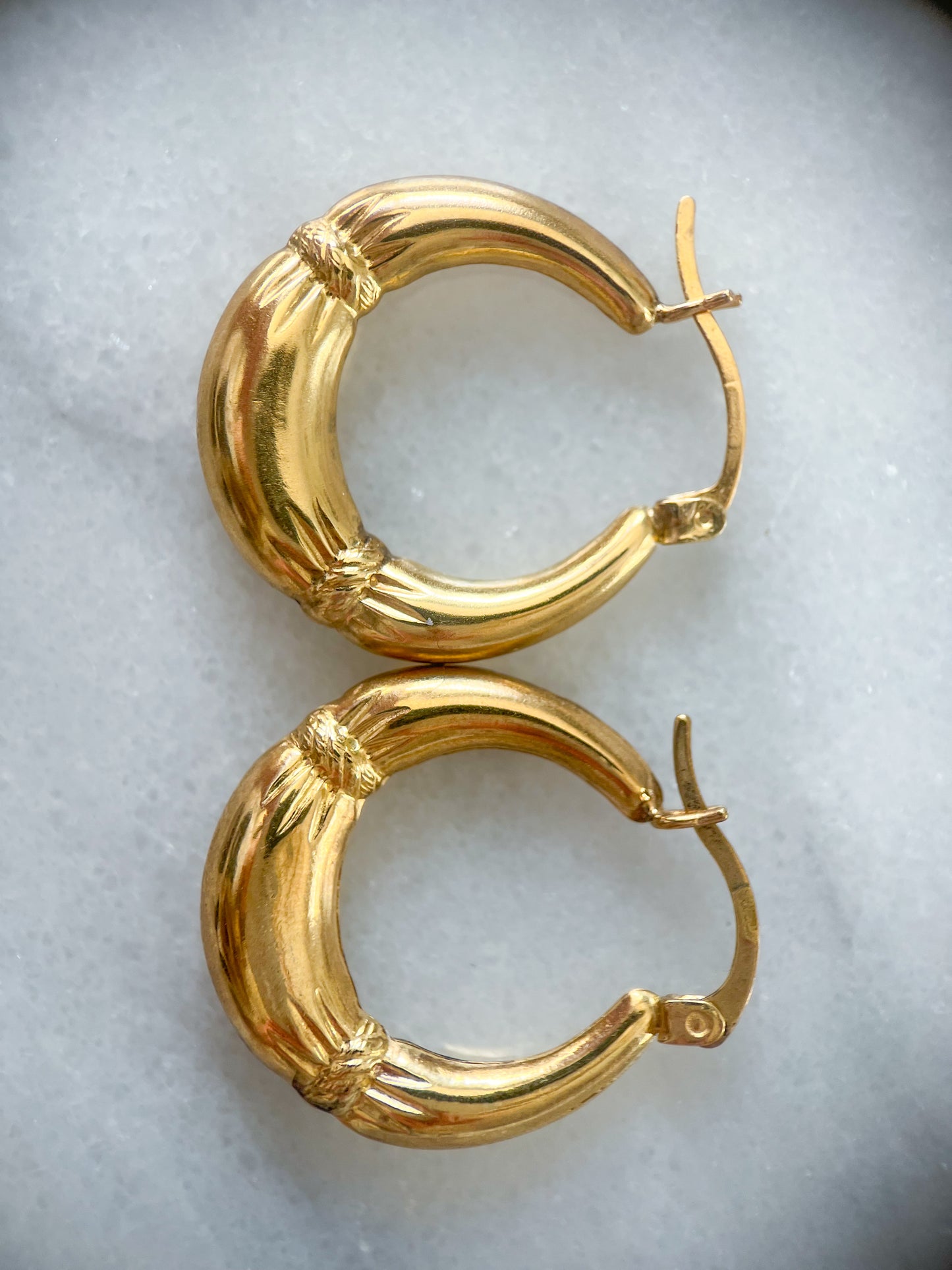 Vintage Puffy 10k Yellow Gold Hoop Earrings