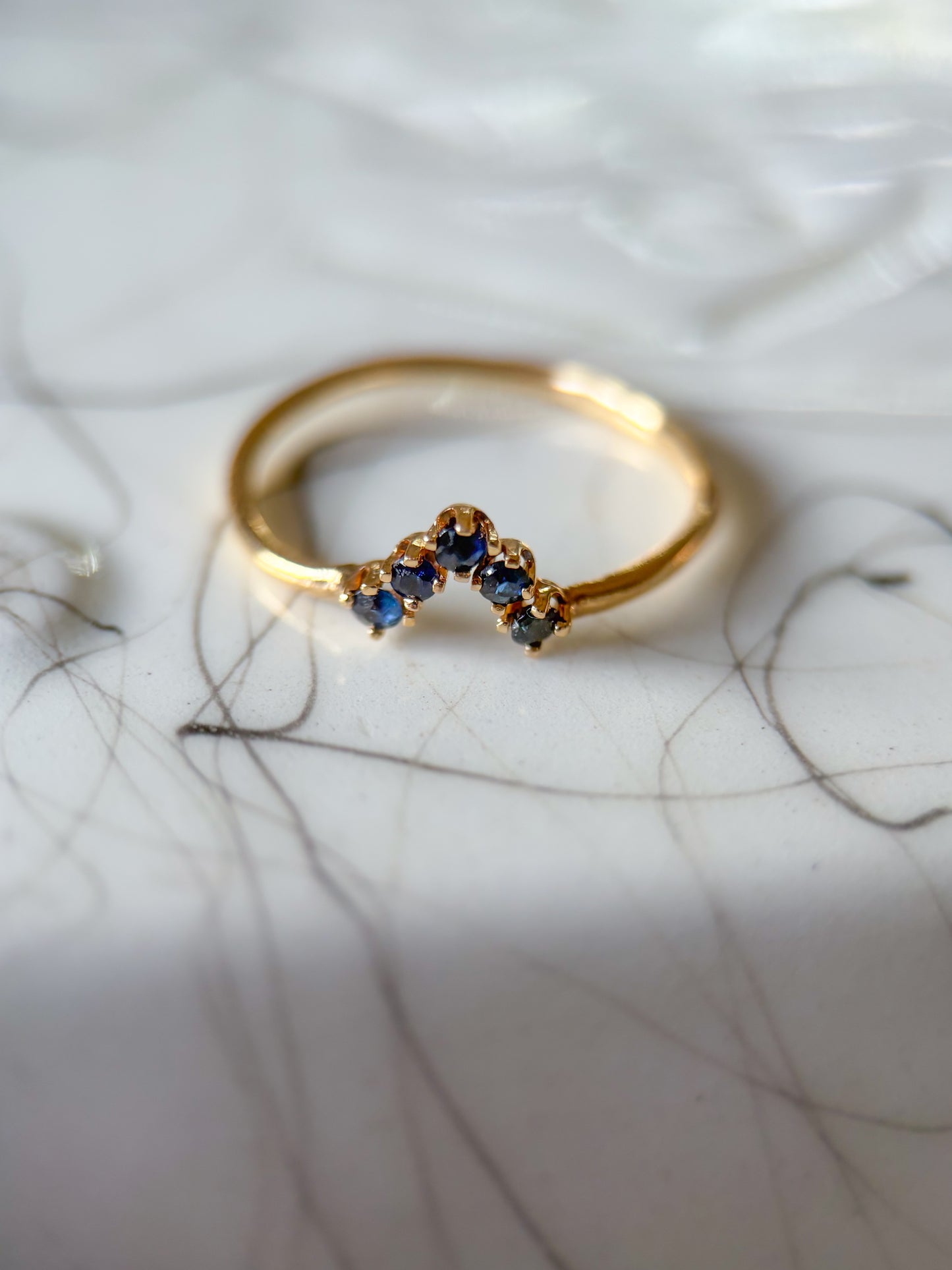 Vintage 14k Yellow Gold Natural Sapphire Ring