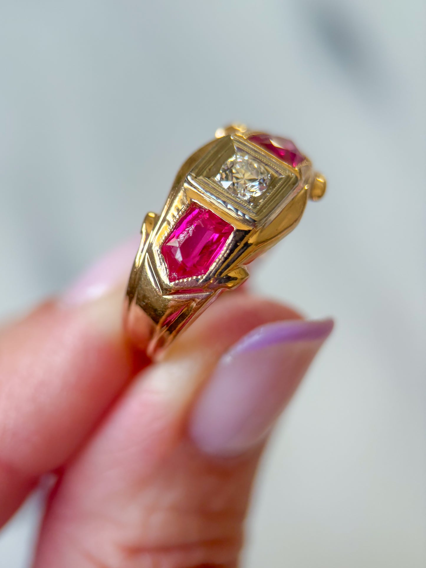 Vintage Three Stone Natural Diamond 14k Yellow Gold Ring