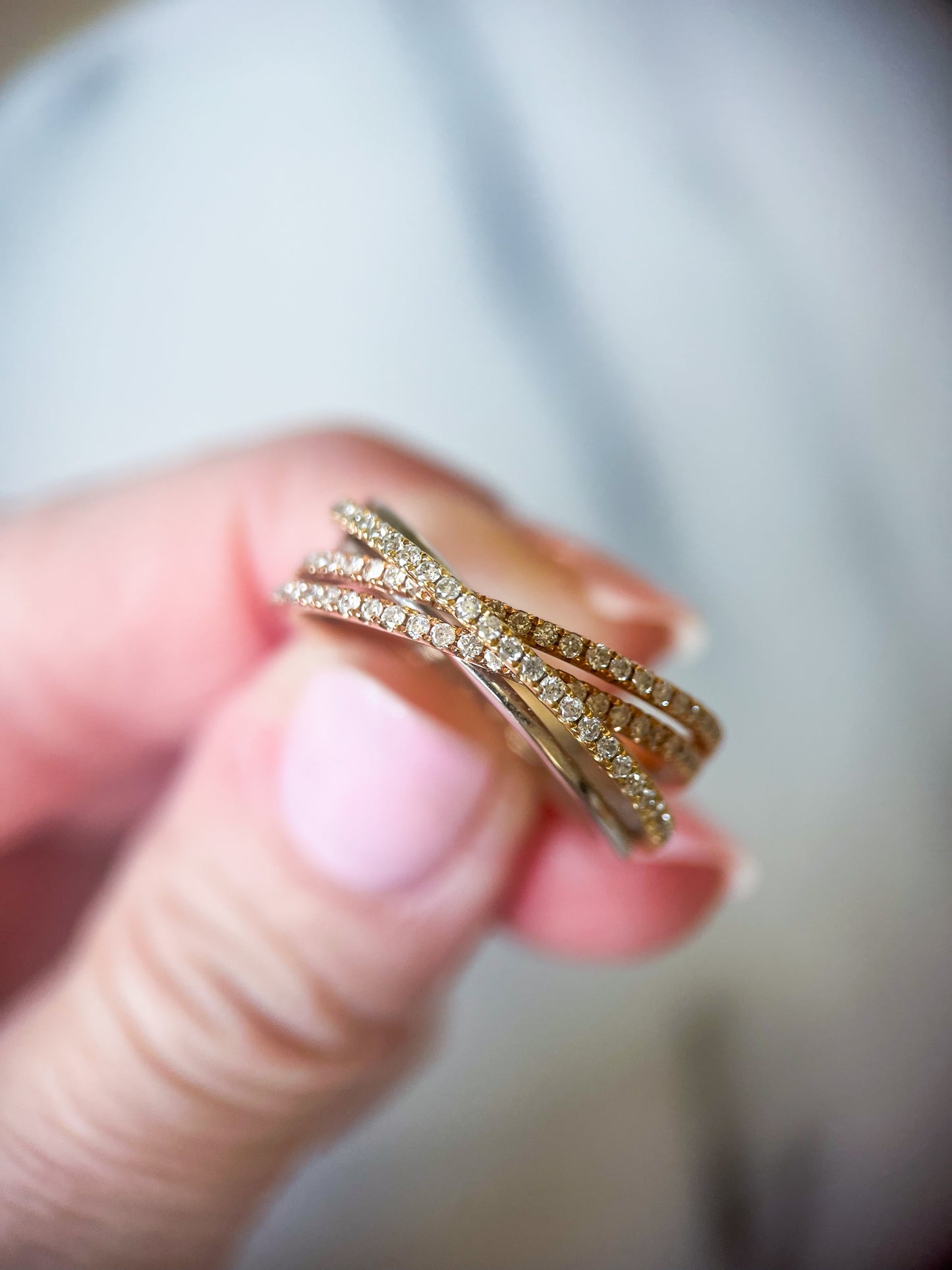 Natural Diamond Tri Colored 14k Yellow and White Gold Band Ring