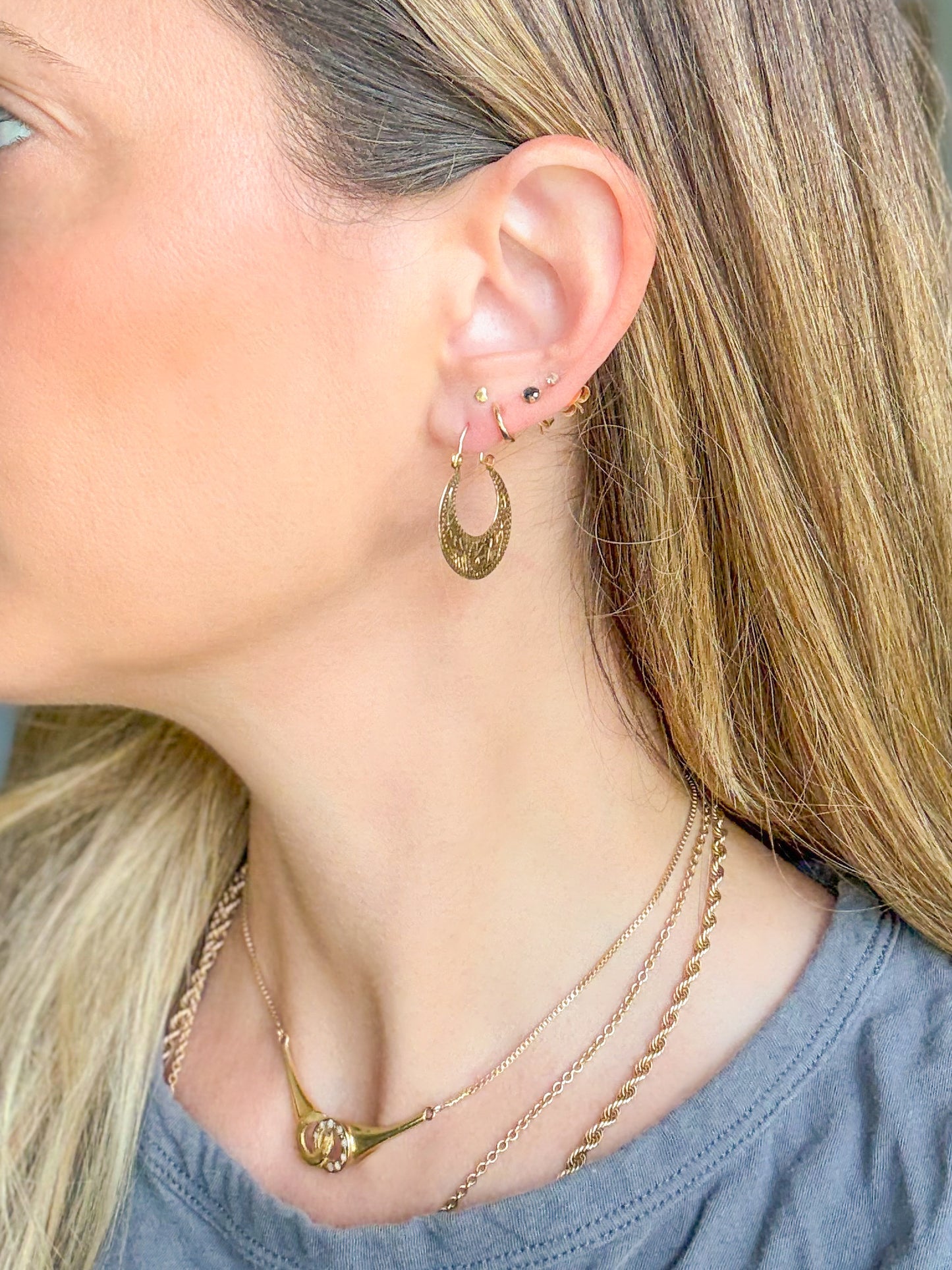 Vintage Flat Etched Bag Hoop 14k Yellow Gold Earrings