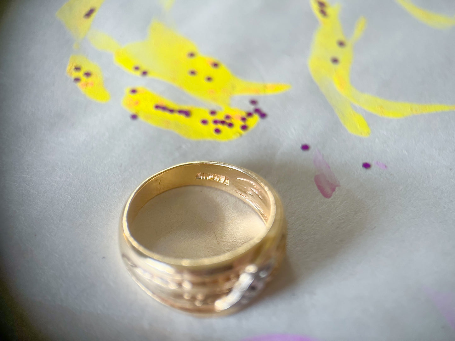 Vintage Natural Diamond 14k Yellow Gold Ring