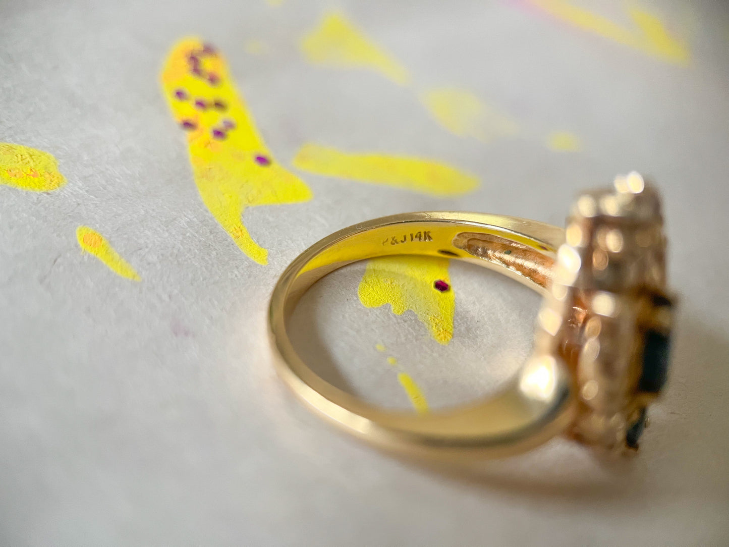 Vintage Natural Diamond and Sapphire 14k Yellow Gold Ring