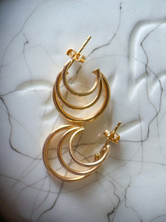 Vintage Triple Hoop 14k Yellow Gold Stud Earrings