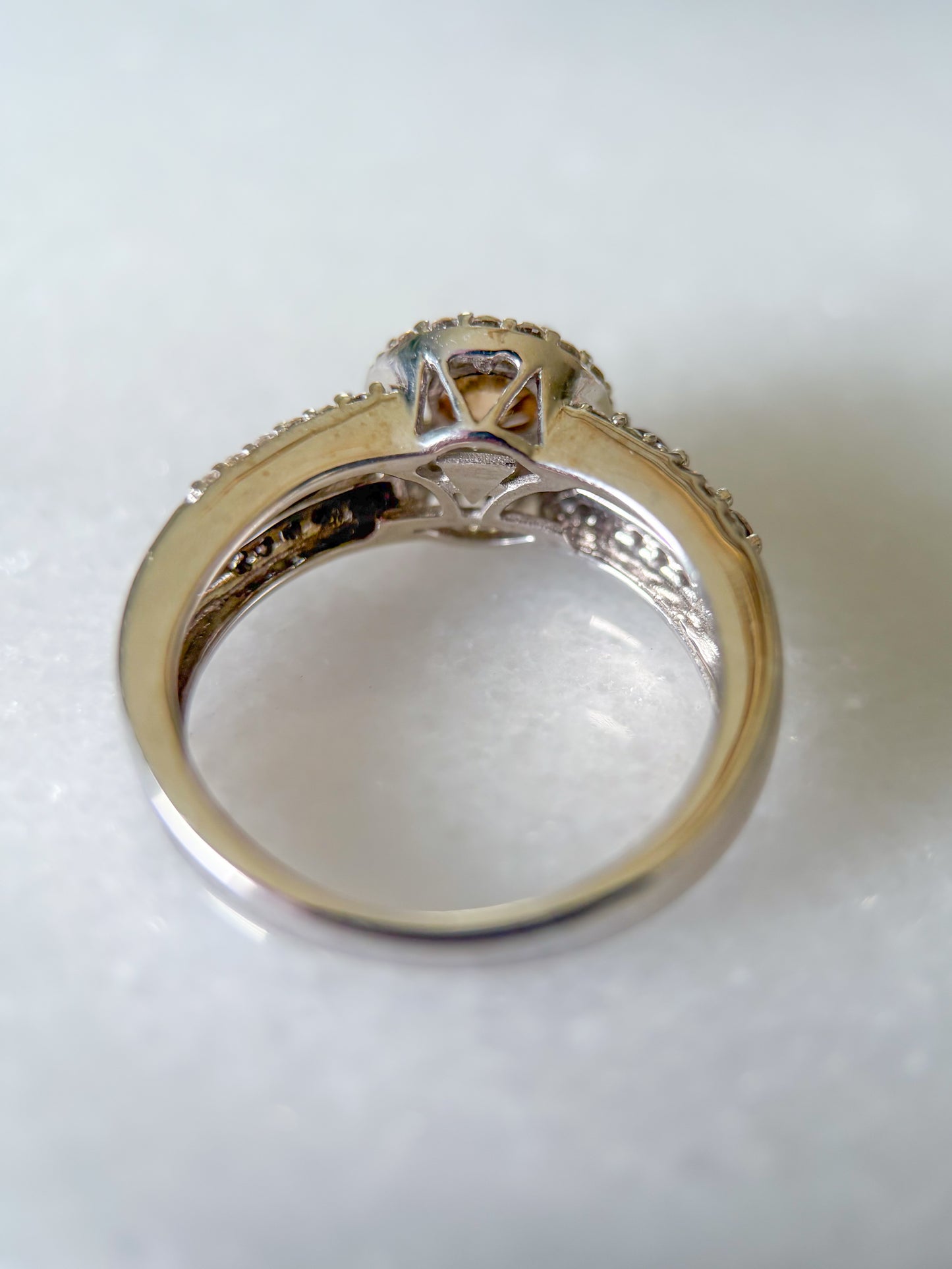 Vintage Natural White and Chocolate Diamonds 14k White Gold Ring