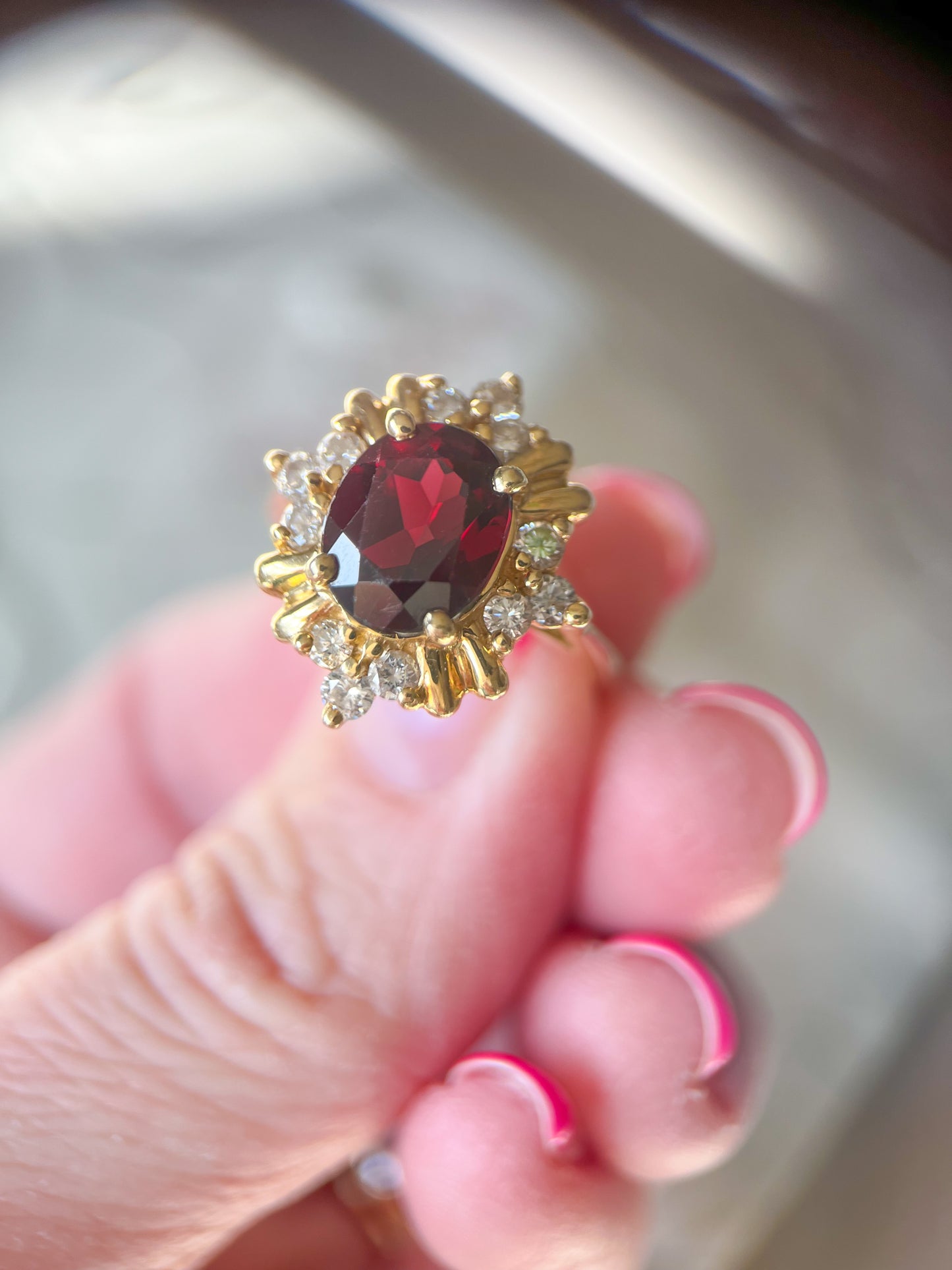 Vintage Natural Oval Garnet and Diamond 14k Yellow Gold Ring