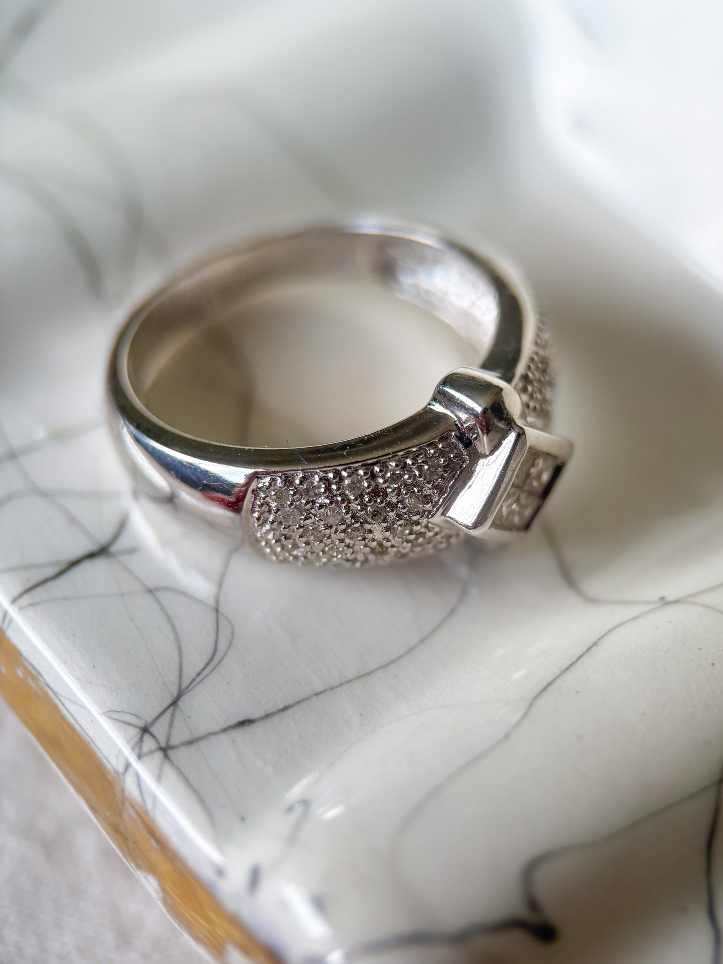 Vintage Natural Diamond 14k White Gold Ring