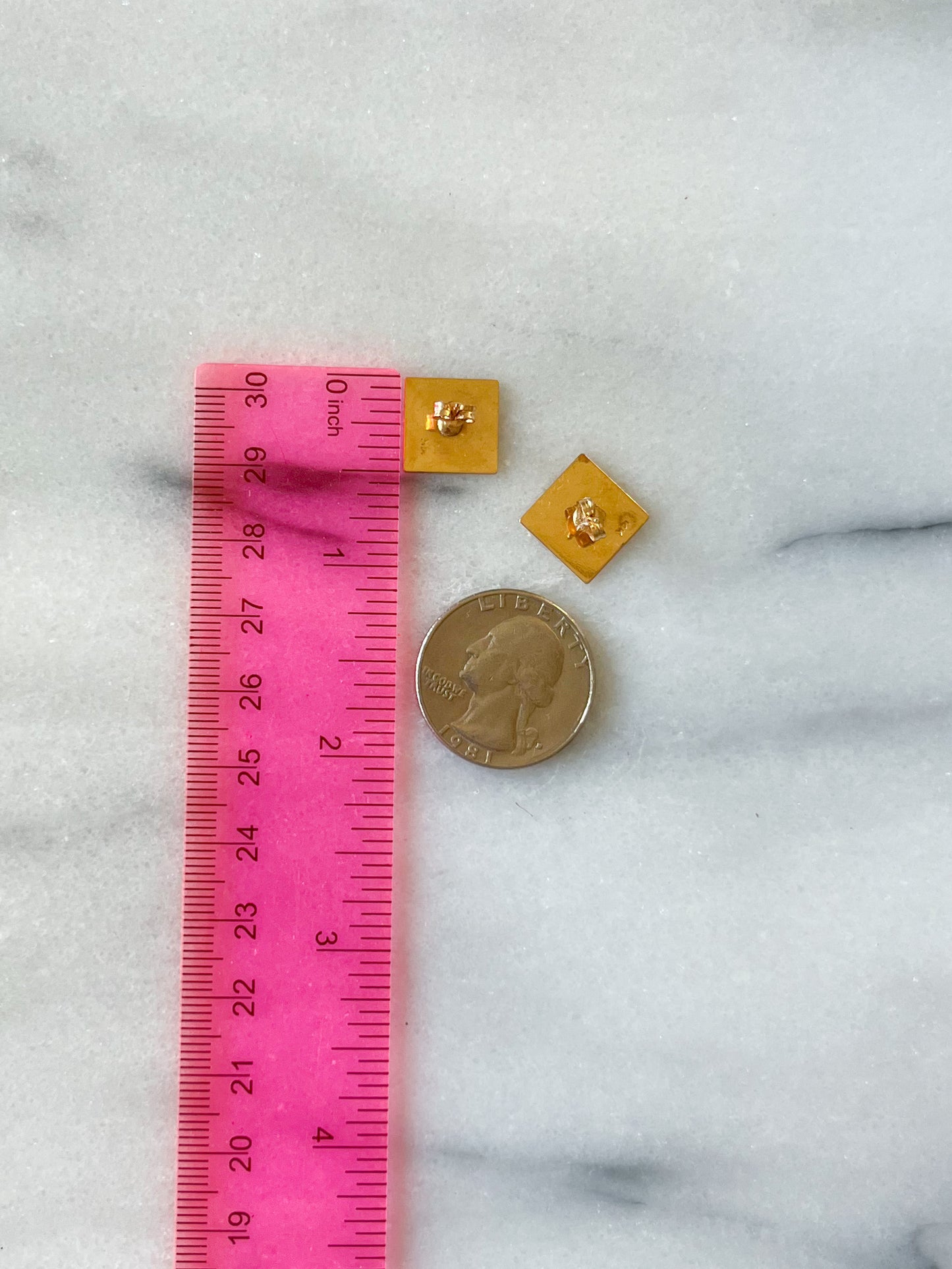 Vintage Flat Square 14k Yellow Gold Stud Earrings