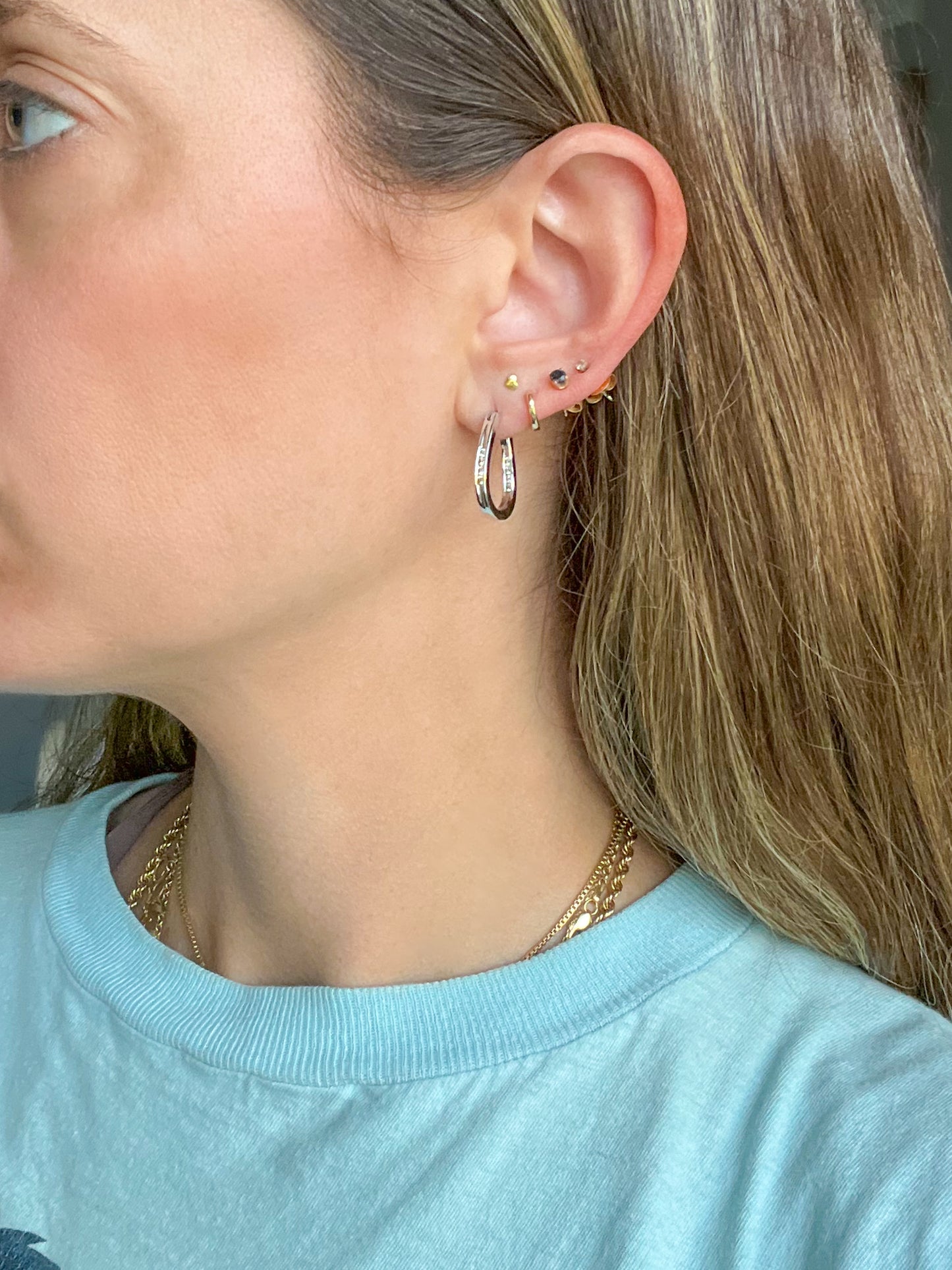 Natural Diamond 14k White Gold Oval Hoop Earrings